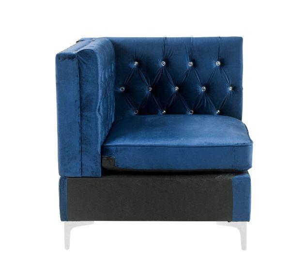 

    
 Shop  Modern Gray Velvet Sectional Sofa + Ottoman by Acme Jaszira 57342-5pcs
