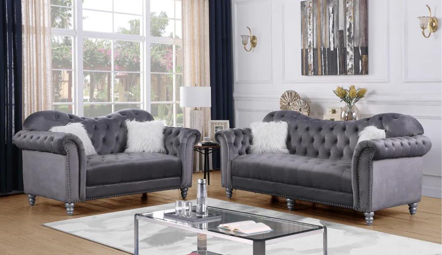 

    
Modern Gray Velvet Sofa Set 2Pcs McFerran SF7141
