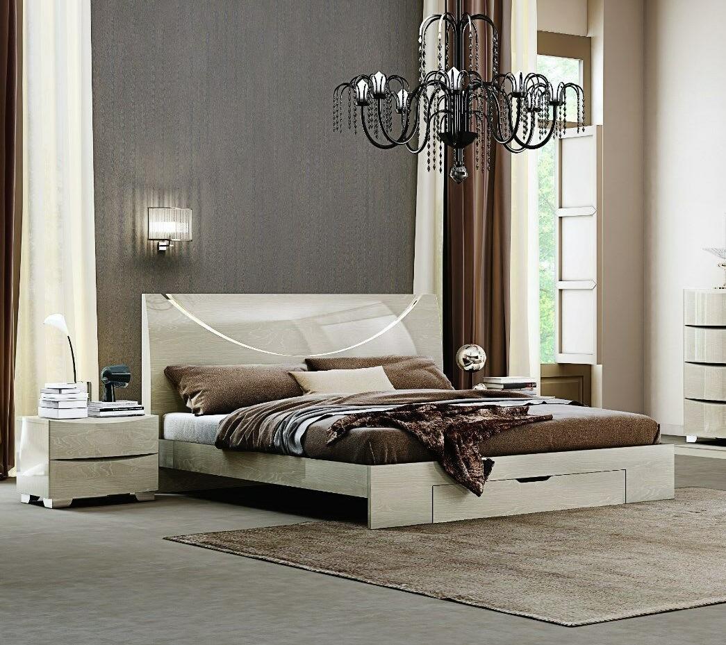 Modern Platform Bedroom Set NOLA-LIGHT WALNUT NOLA-LIGHT WALNUT-EK-3-PC in Light Walnut Lacquer