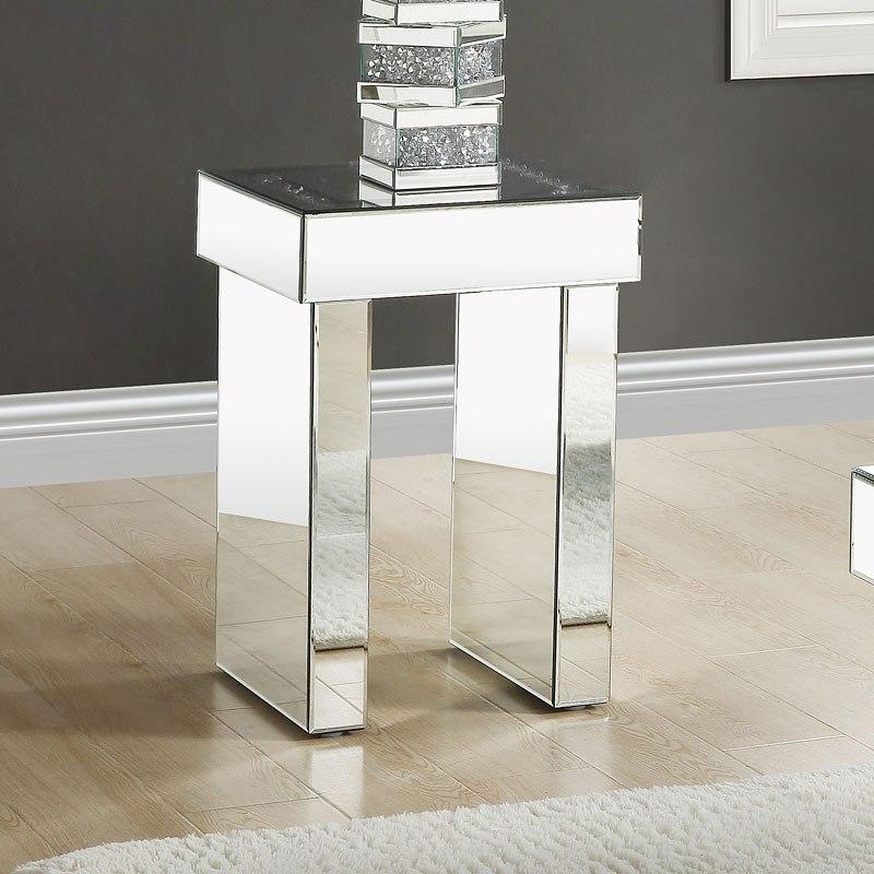 

    
 Order  Modern Mirrored & Faux Diamonds Coffee Table + 2 End Tables by Acme Noralie 84700-3pcs
