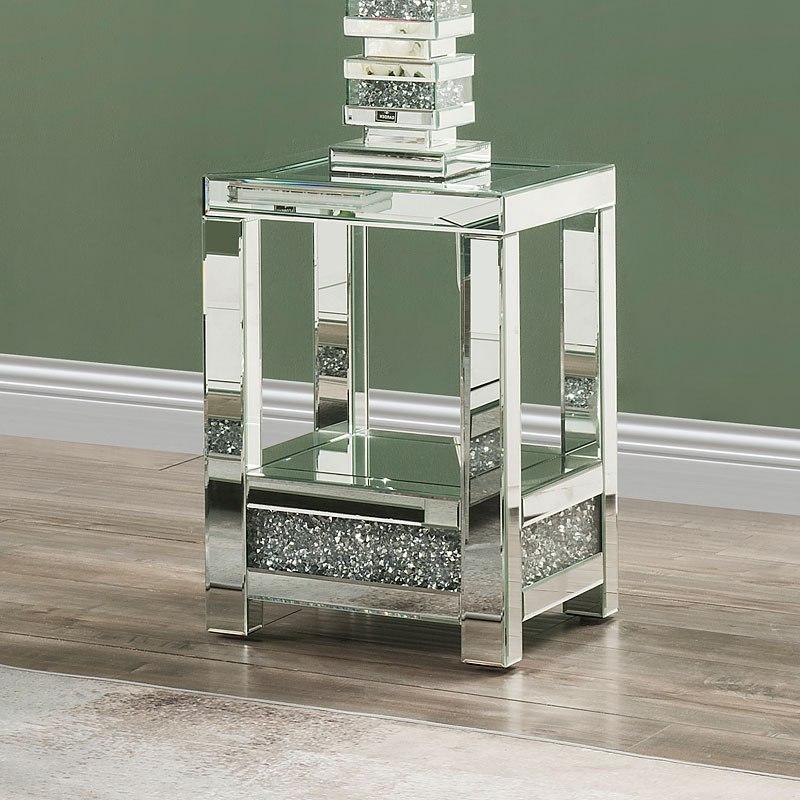 

    
 Order  Modern Mirrored & Faux Diamonds Coffee Table + 2 End Tables by Acme Noralie 84720-3pcs
