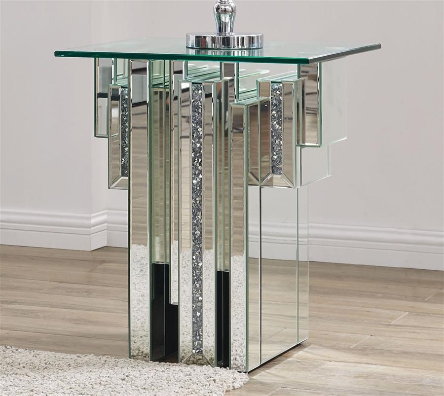 

    
Acme Furniture Noralie End Table Mirrored 88002
