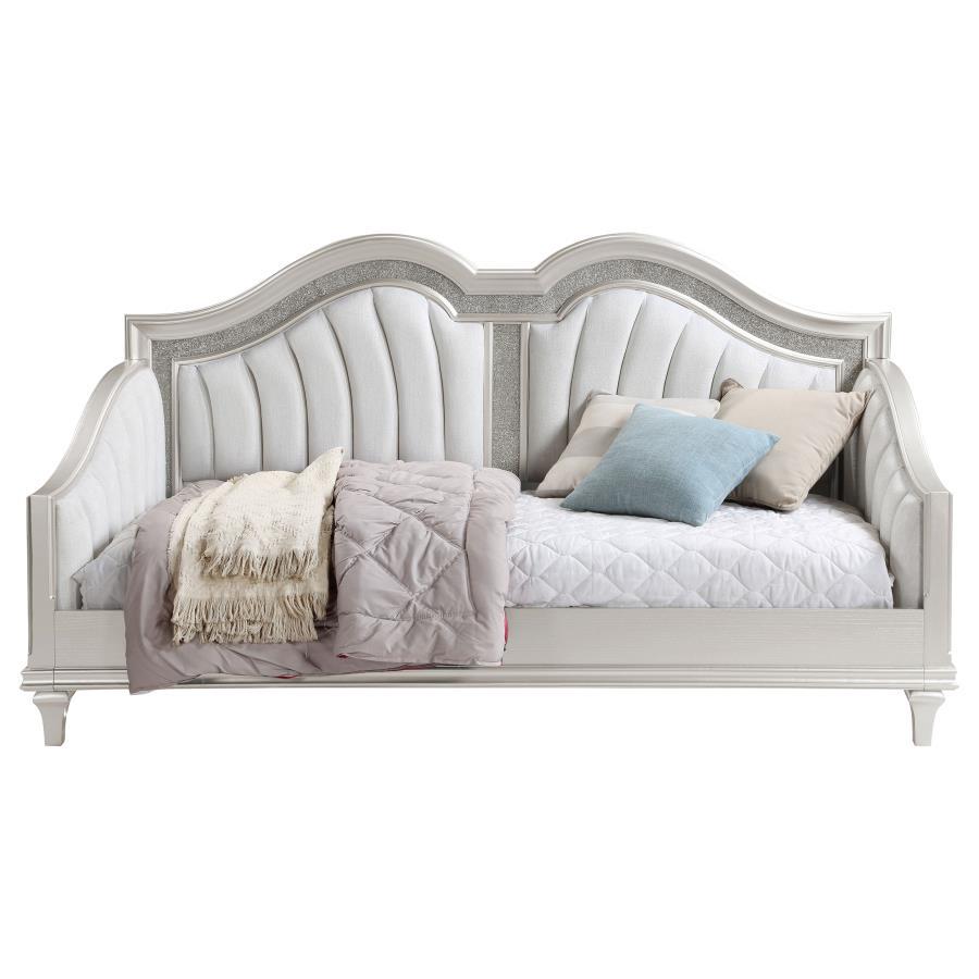 

    
Coaster Evangeline Twin Daybed 360121-DB Daybed Oak/Silver/Ivory 360121-DB
