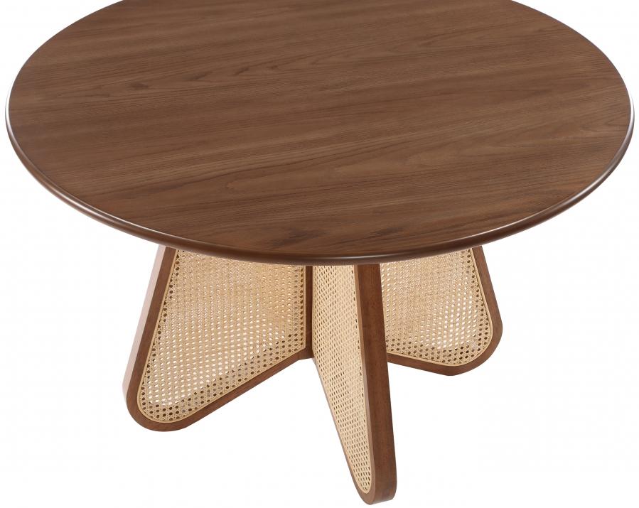 

        
Meridian Furniture Butterfly Round Dining Table 705Walnut-T Round table Walnut  53651652654898
