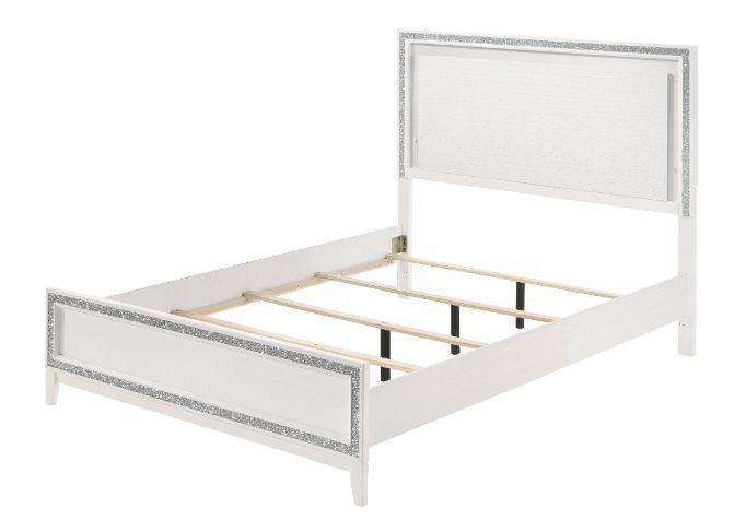 

    
Acme Furniture Haiden Bedroom Set White 28447EK-5pcs
