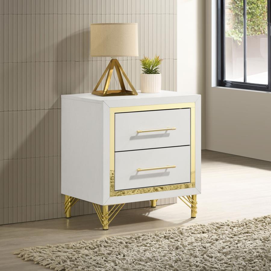 

    
Modern White/Gold Wood Nightstand Coaster Lucia 224732
