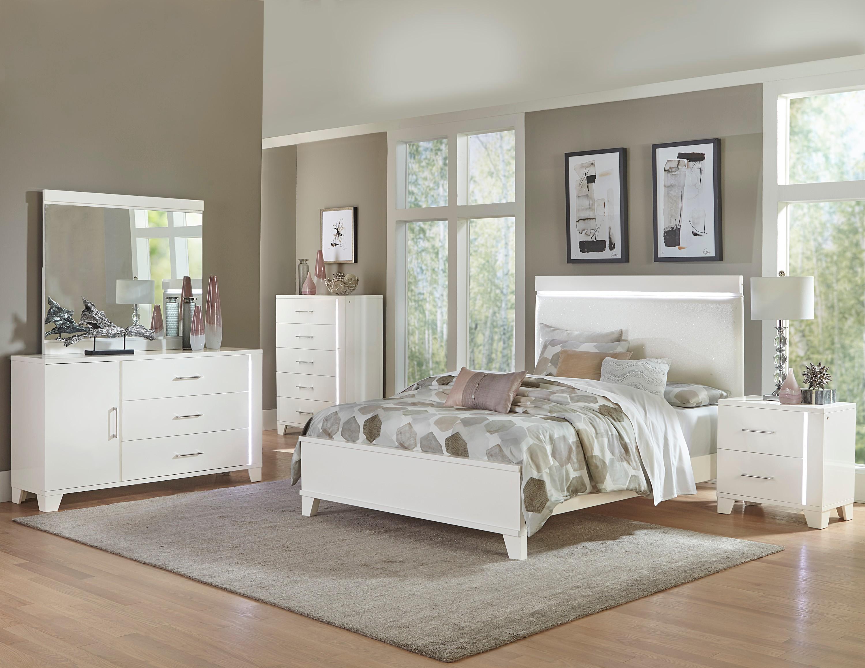 Modern Bedroom Set 1678WK-1CK-5PC Kerren 1678WK-1CK-5PC in White Faux Leather