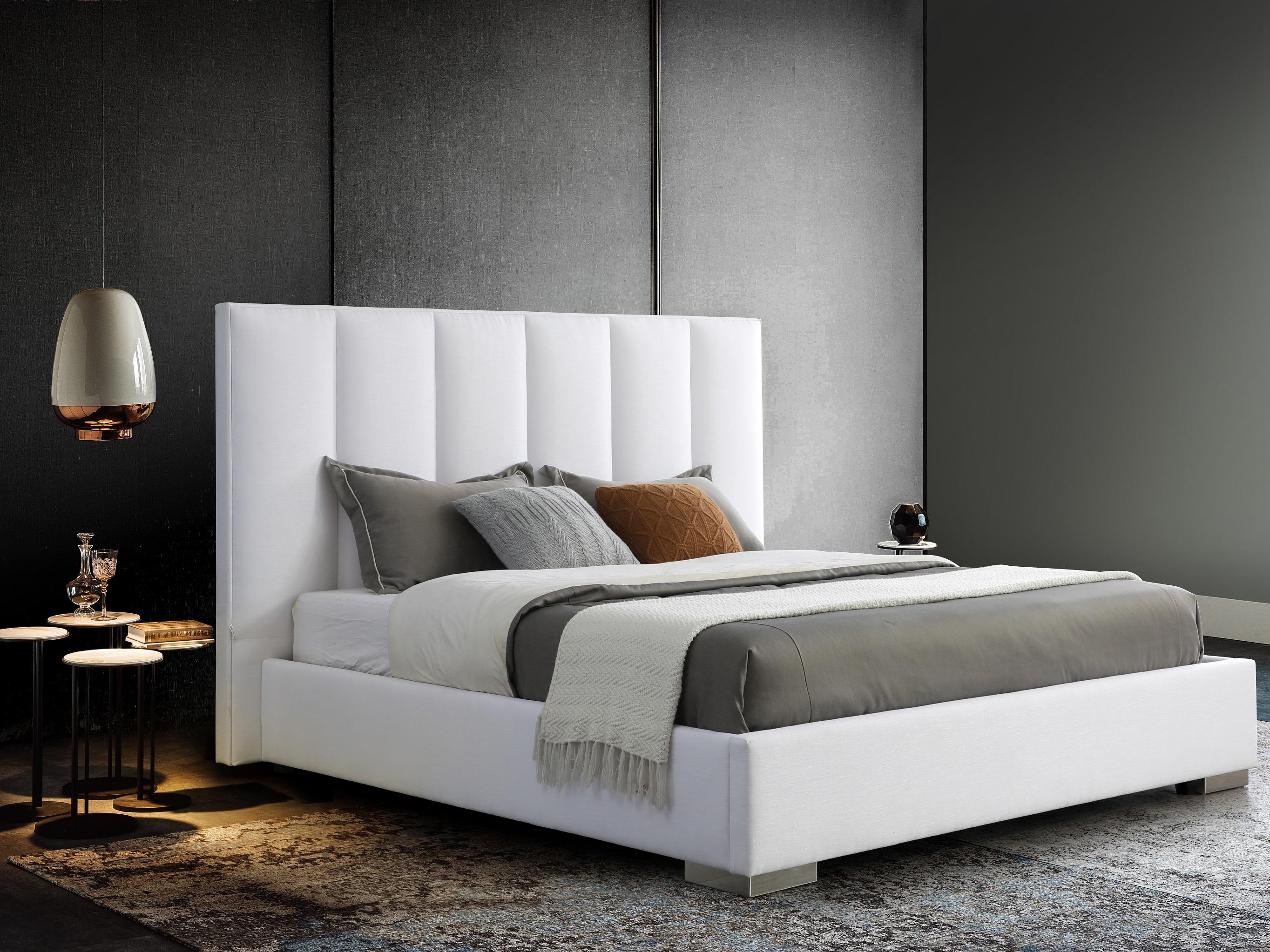 

    
WhiteLine BK1655-WHT Velvet Bed White BK1655-WHT

