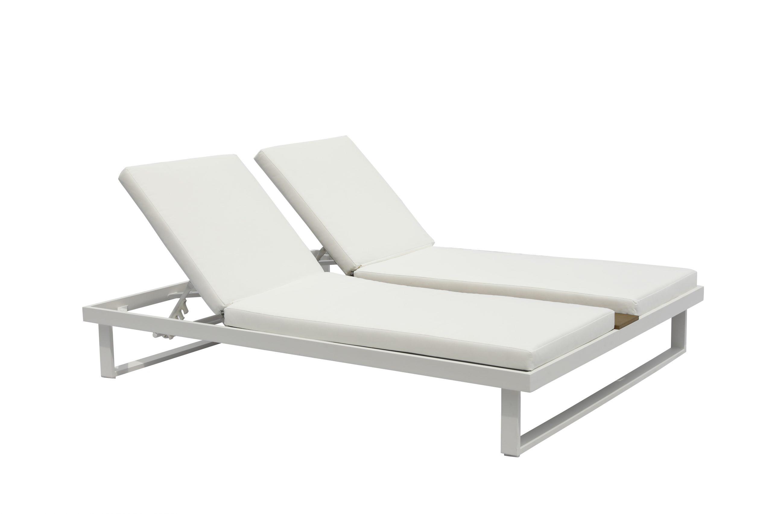 

    
Modern White Steel Double Lounge Chair WhiteLine CL1572-WHT Sandy
