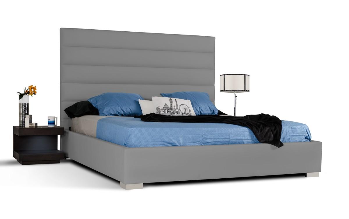 

    
VIG Modrest Kasia Grey Leatherette Queen Bed Modern Contemporary

