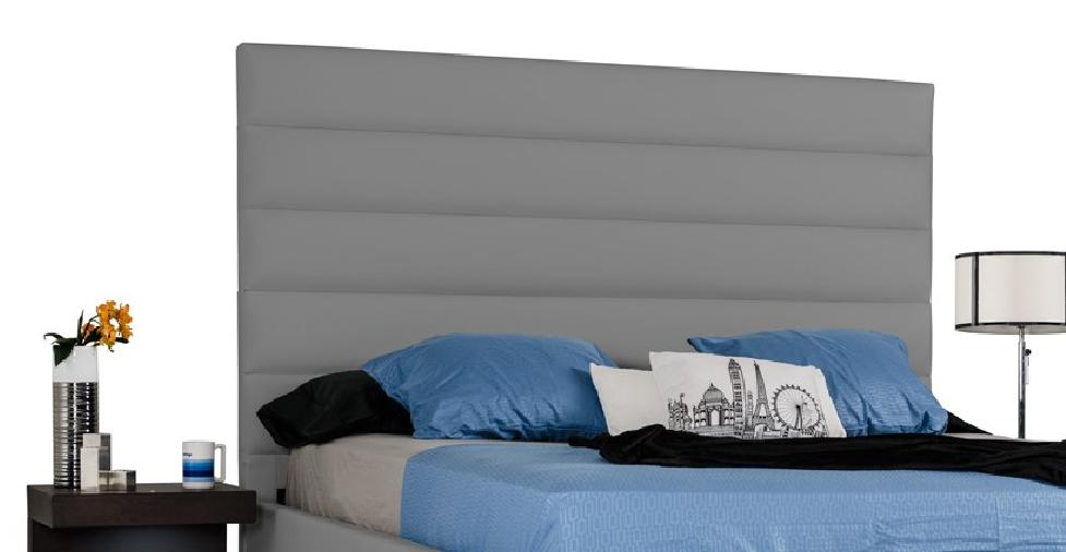 

    
VIG Modrest Kasia Grey Leatherette Queen Bed Modern Contemporary
