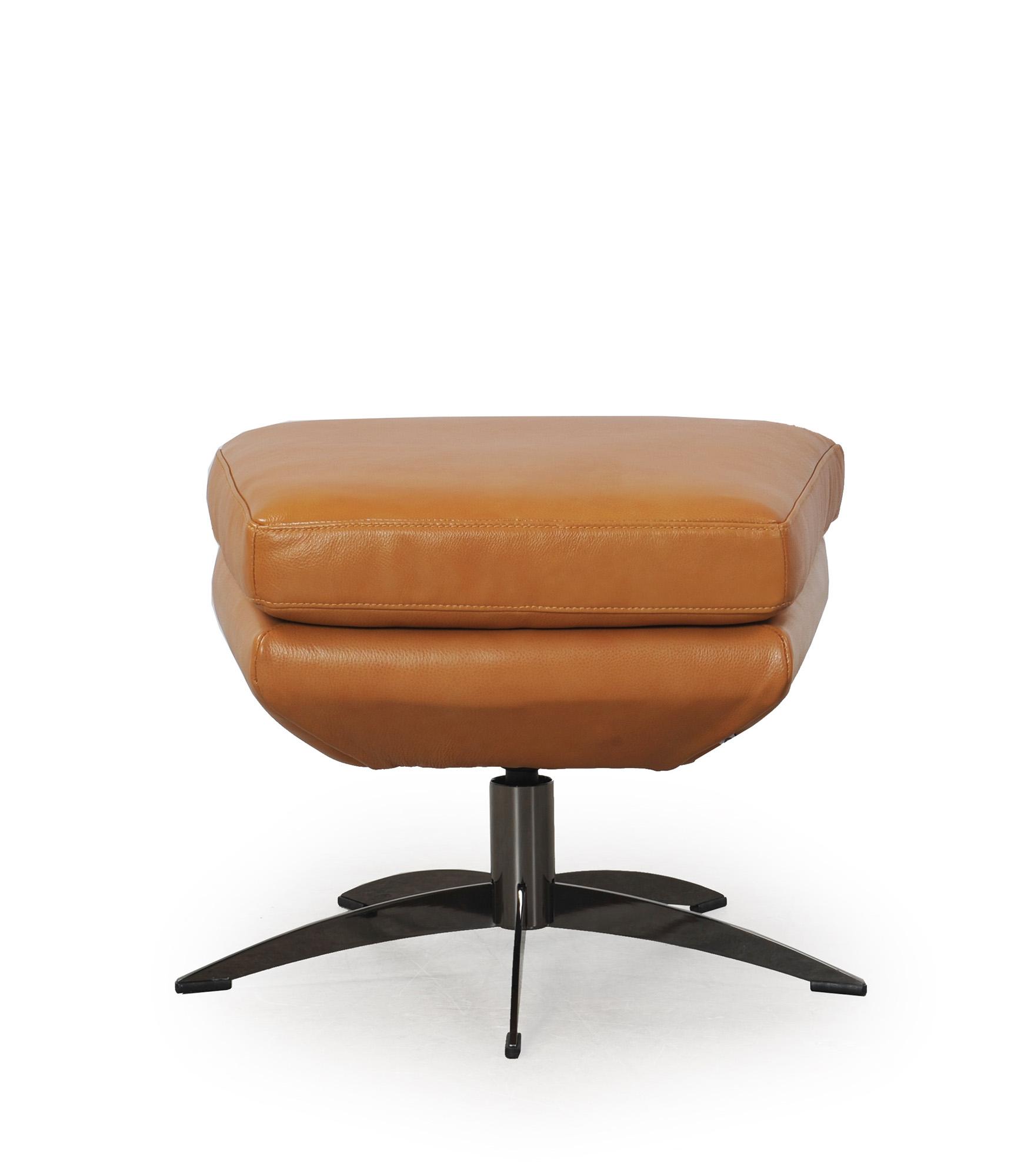 

    
586 - Hansen Accent Chair &amp; Ottoman
