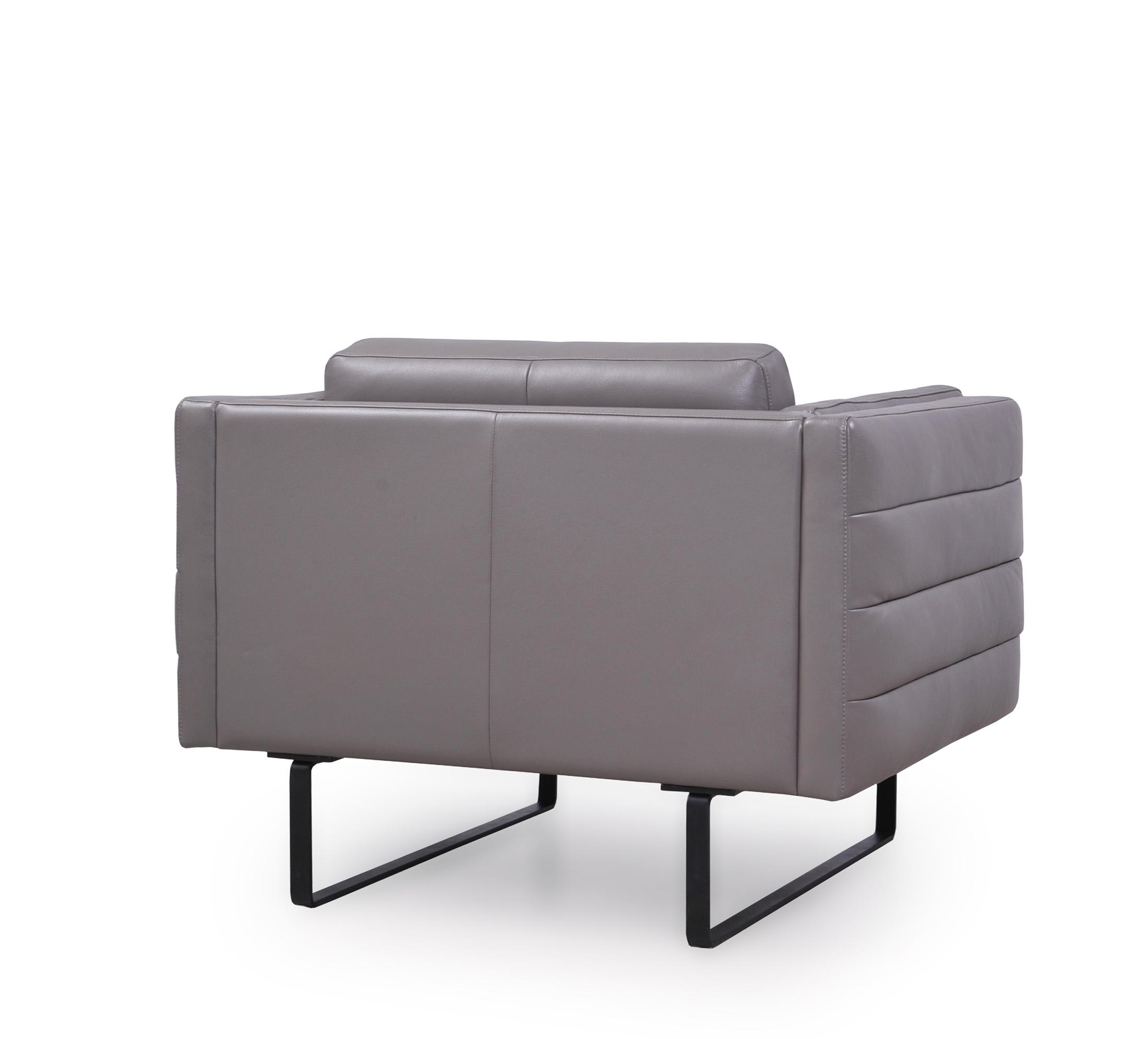 

    
Orson 582 Sofa Set
