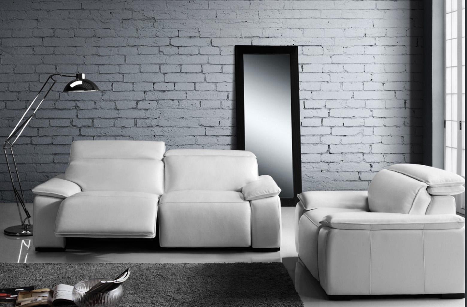 

    
White Top Grain Leather Motorized Sofa Set 2 Pcs Yorbita 568 Moroni Contemporary
