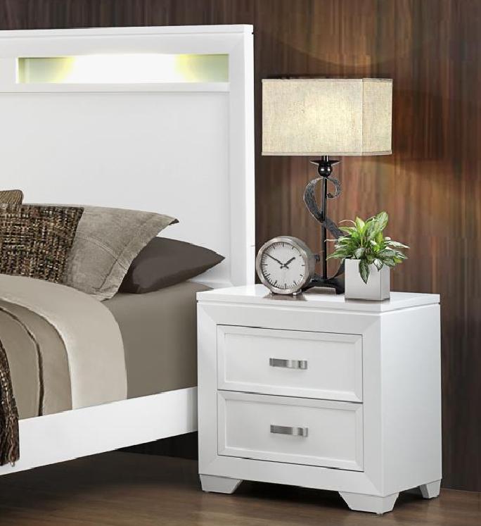 

    
MYCO Furniture Francis White Panel Bed White FR745-K-Set-2
