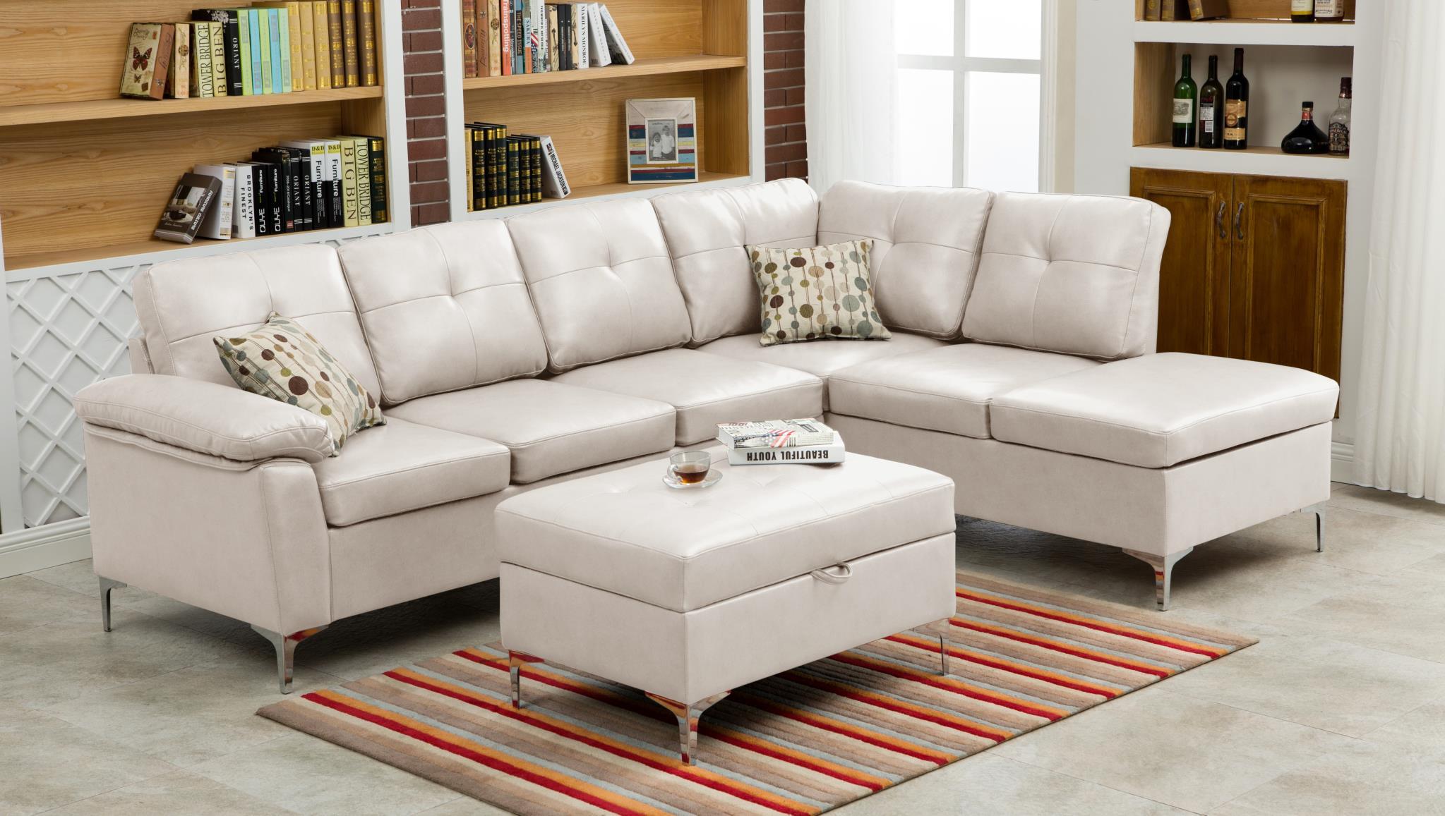 

    
MYCO Furniture Macy Modern White Bonded Leather Sectional w/Storage Ottoman
