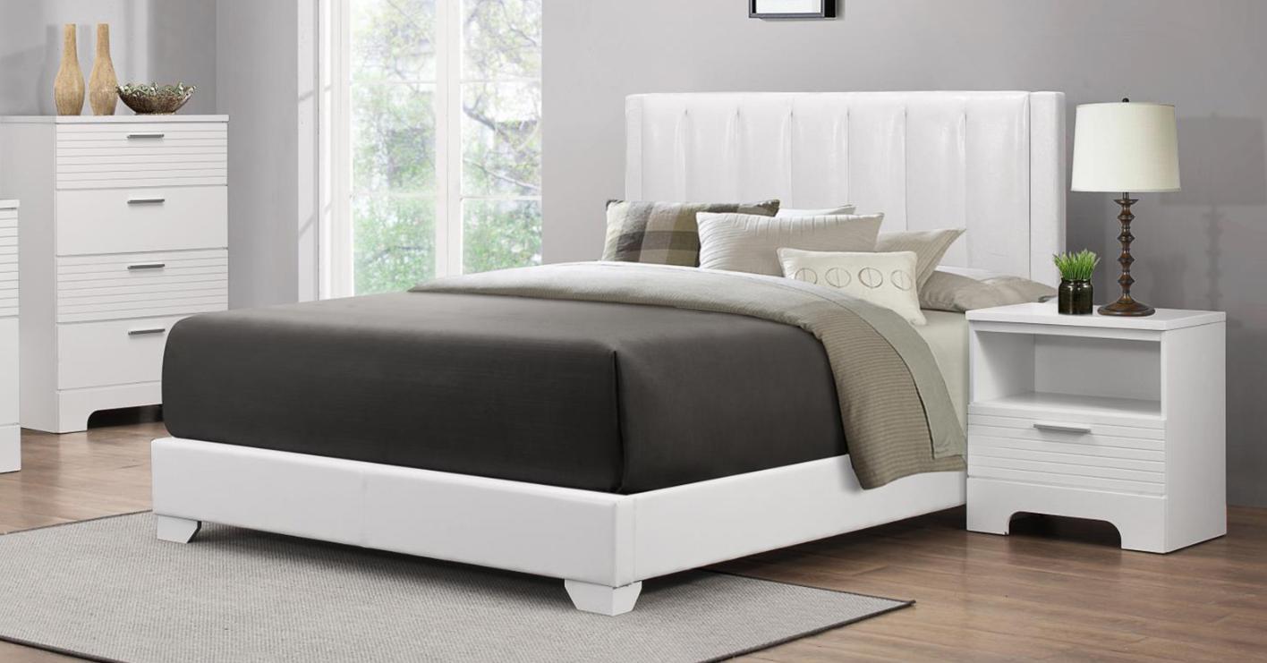 

    
MYCO Furniture MD3331K Moderno White Bicast Leather Platform King Bed Set 5Pcs Classic
