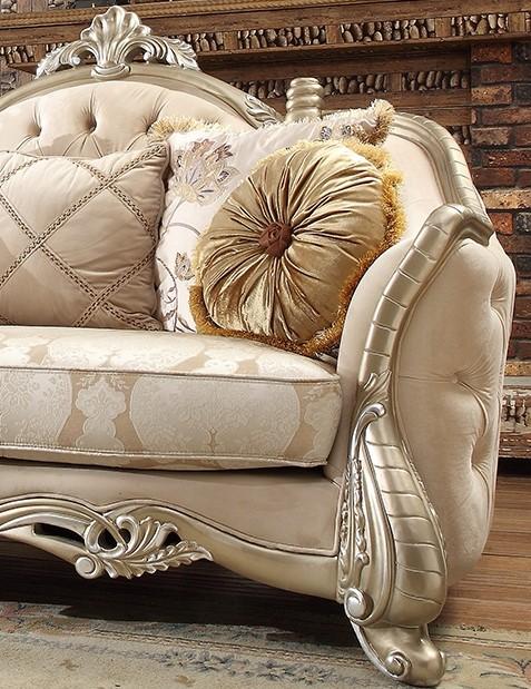 

    
Natural Finish Carved Wood Loveseat Homey Design HD-661 Traditional Classic
