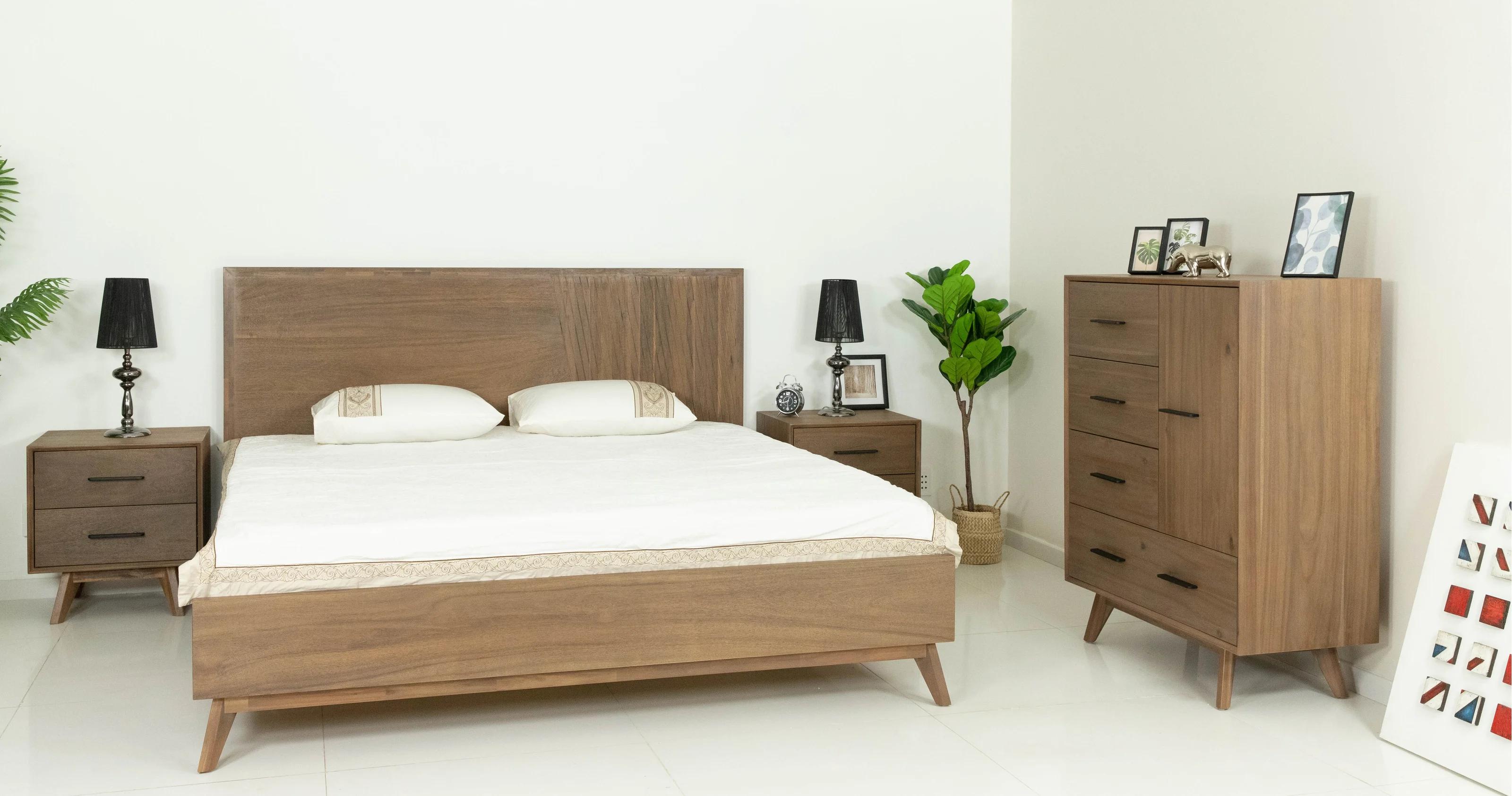 Contemporary, Rustic Panel Bedroom Set Claire VGWDWIN-USQB-BED-Q-6pcs in Light Brown, Natural 