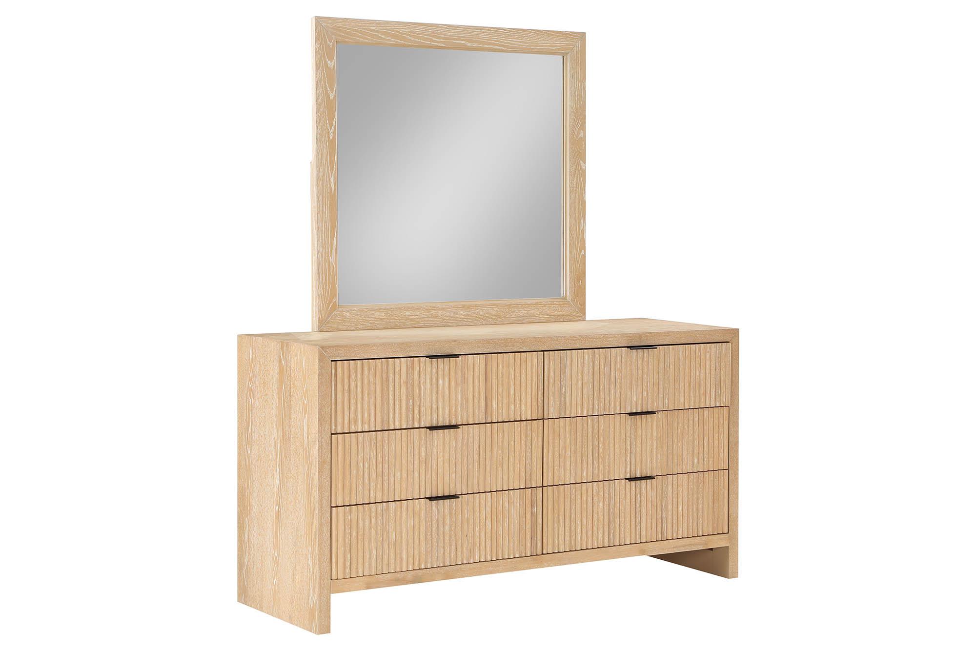 

        
Meridian Furniture FAIRFAX 311Natural-D Dresser Natural  094308294148

