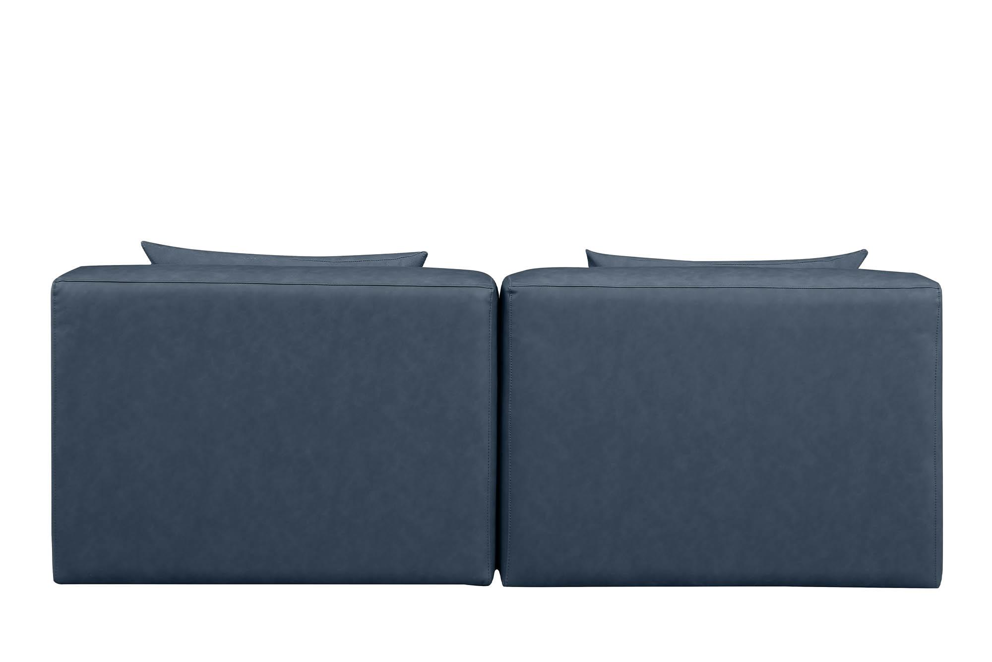 

    
668Navy-S72A Meridian Furniture Modular Sofa
