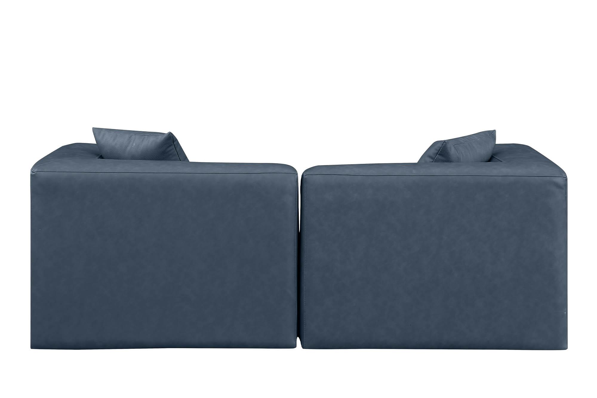 

    
668Navy-S72B Meridian Furniture Modular Sofa
