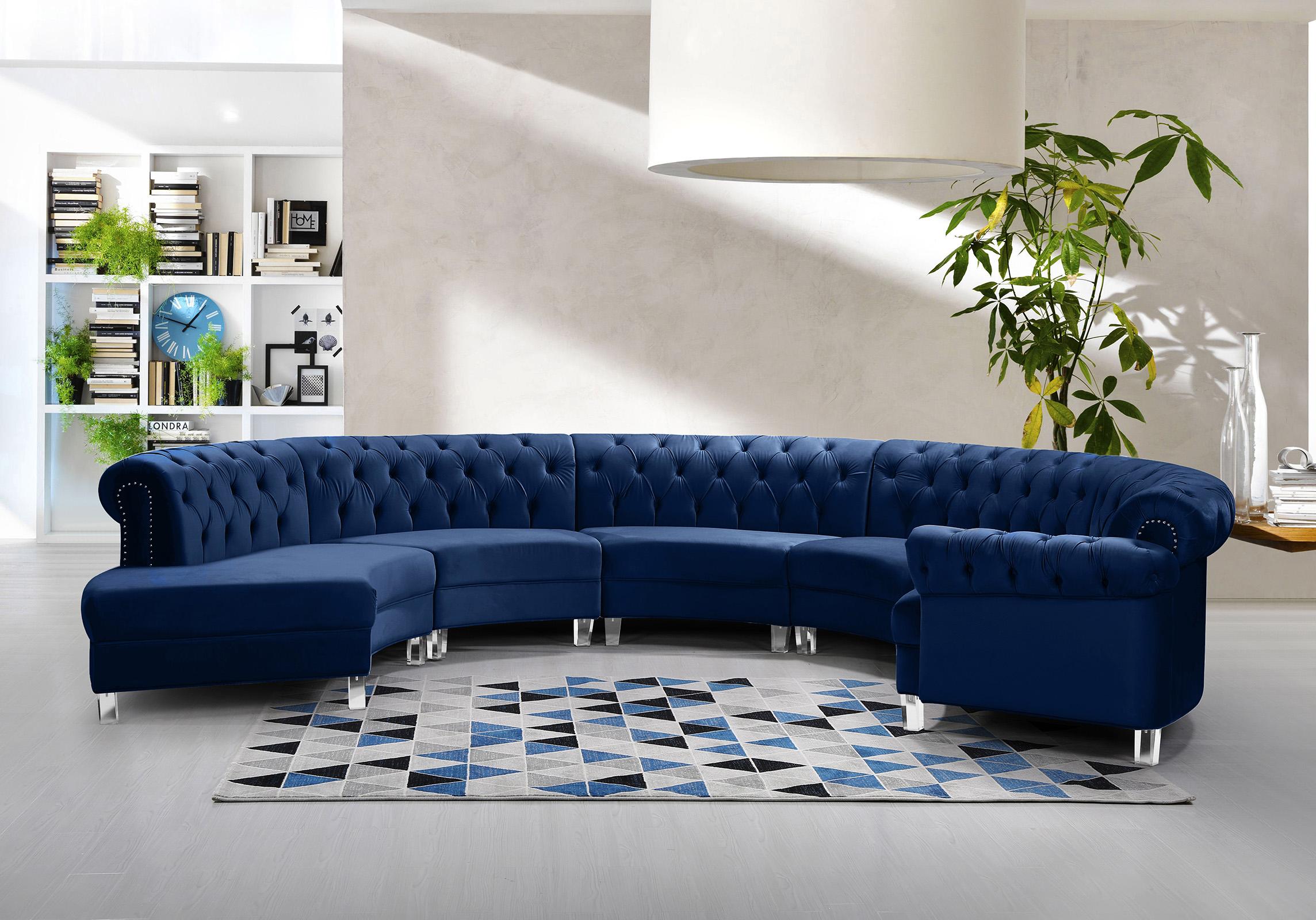 

    
697Navy-Sec-5PC Meridian Furniture Sectional Sofa
