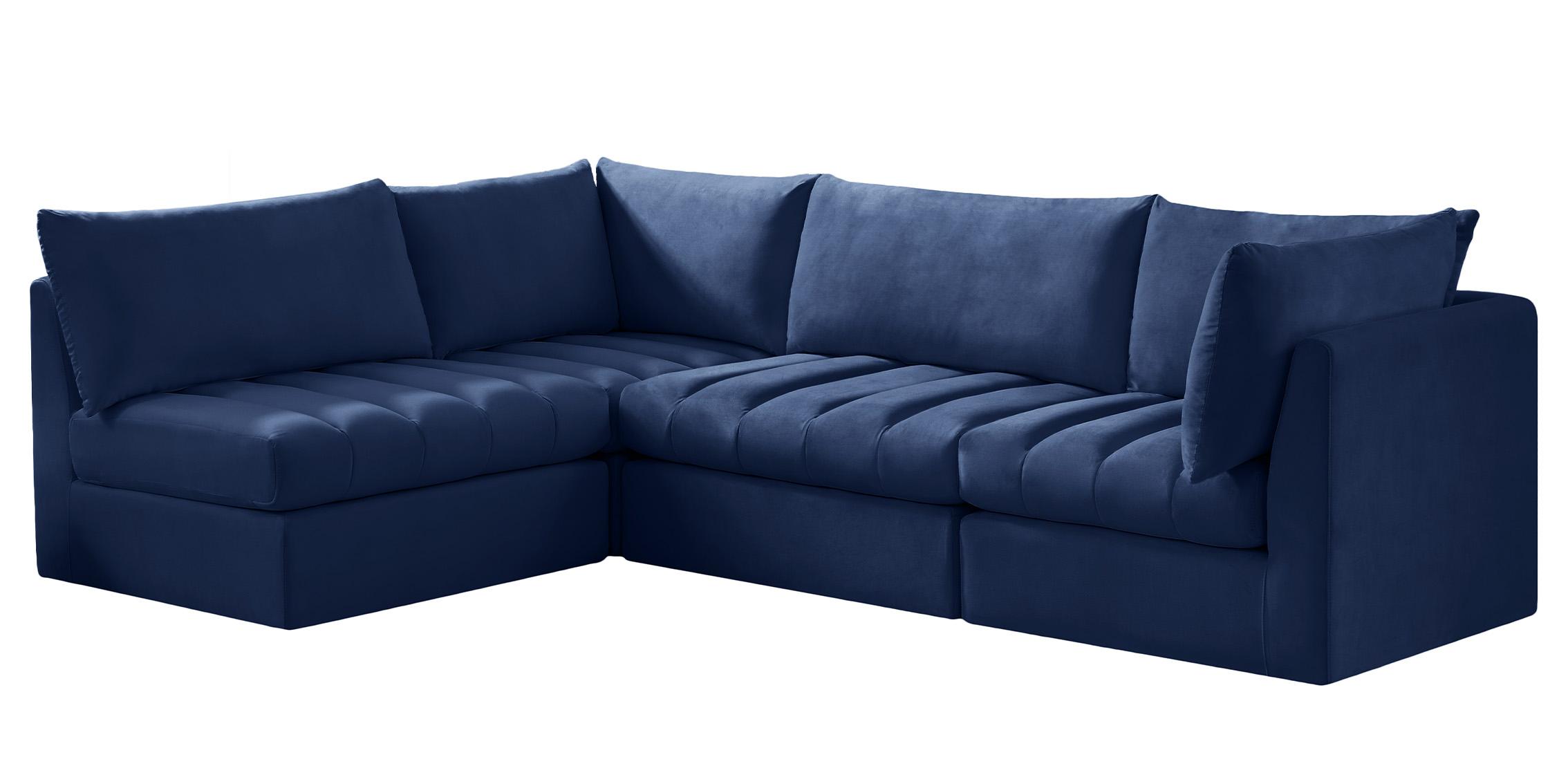 

    
649Navy-Sec4A Meridian Furniture Modular Sectional Sofa
