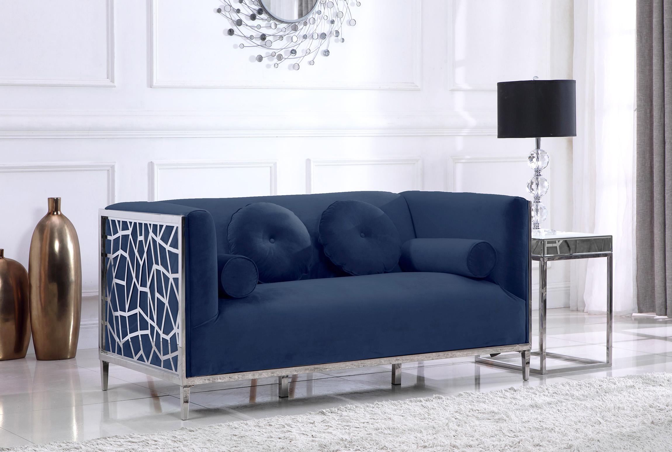 

    
672Navy-S-Set-2 Meridian Furniture Sofa Set
