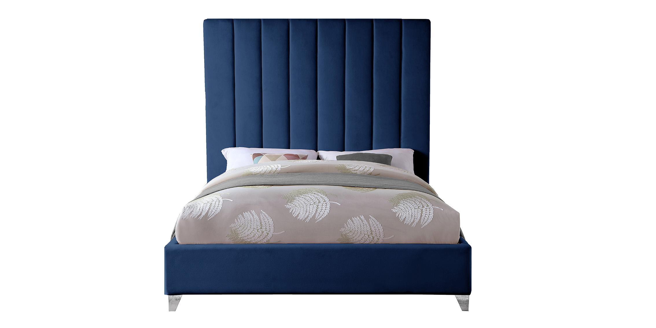 

        
Meridian Furniture VIA ViaNavy-K Platform Bed Navy Velvet 704831403558
