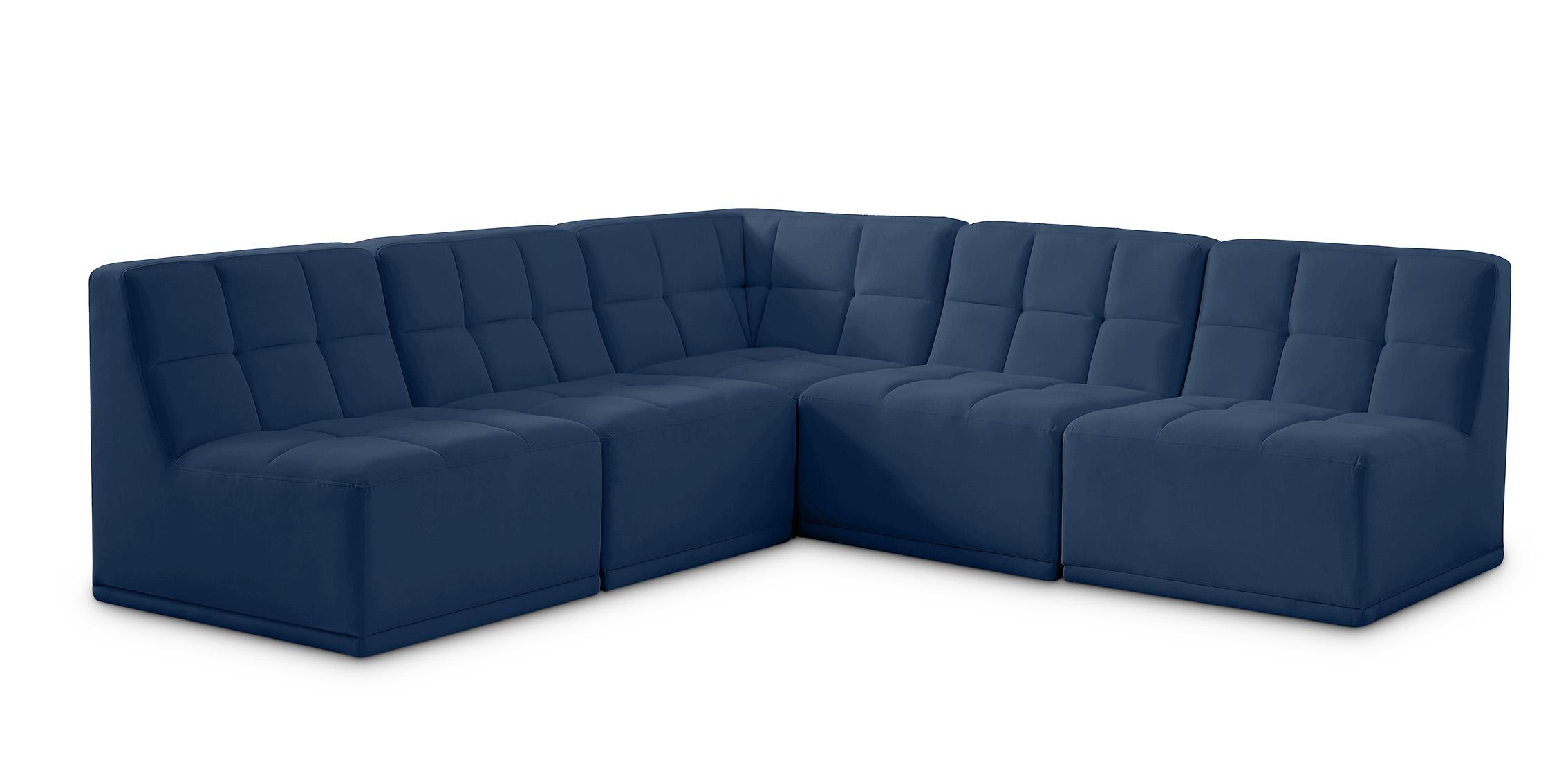 Meridian Furniture RELAX 650Navy-Sec5C Modular Sectional