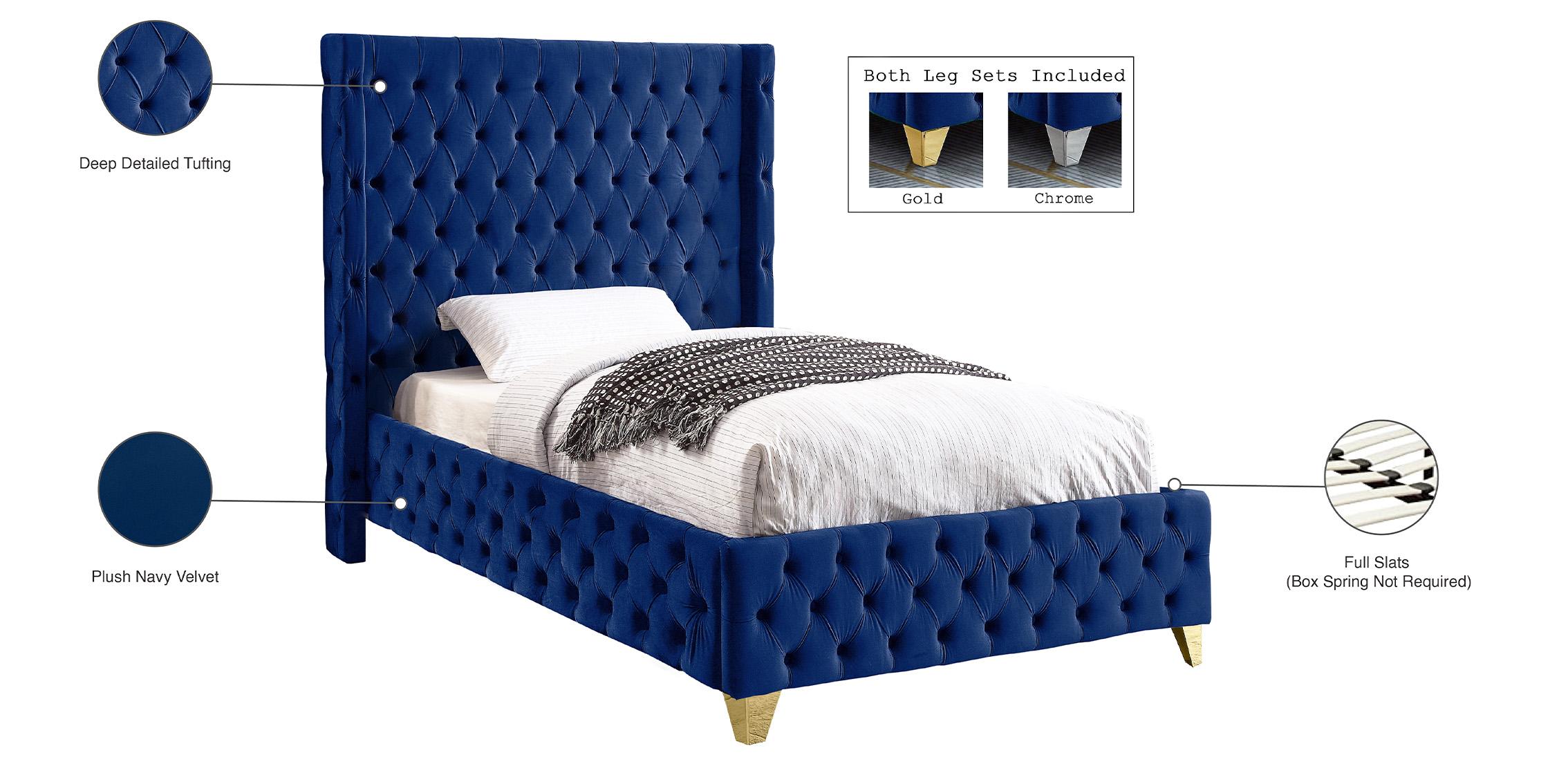 

        
Meridian Furniture SAVAN SavanNavy-T Platform Bed Chrome/Navy/Gold Velvet 094308255040
