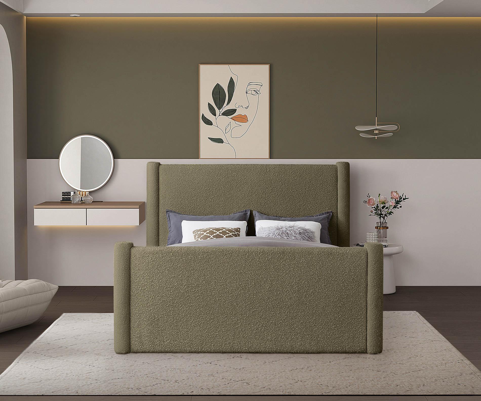 

        
Meridian Furniture ELIAS B1299Olive-F Panel Bed Olive Boucle 094308309590
