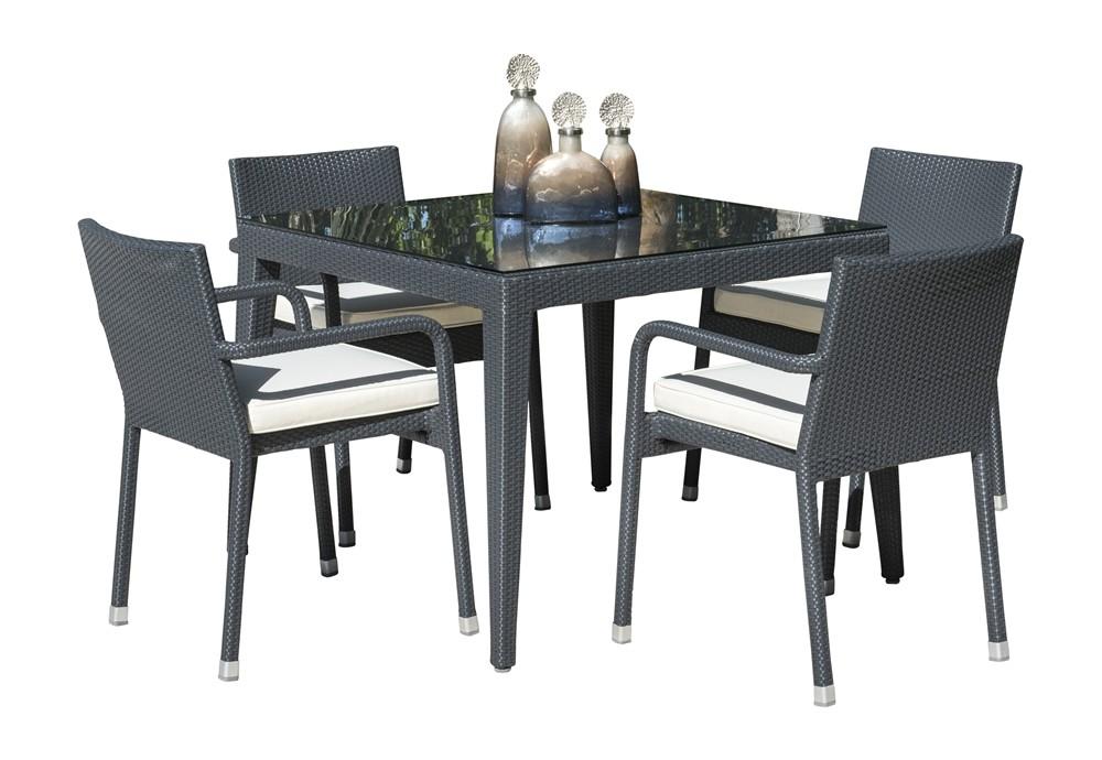 

        
Panama Jack Onyx Outdoor Dining Table Gray  00811759030220
