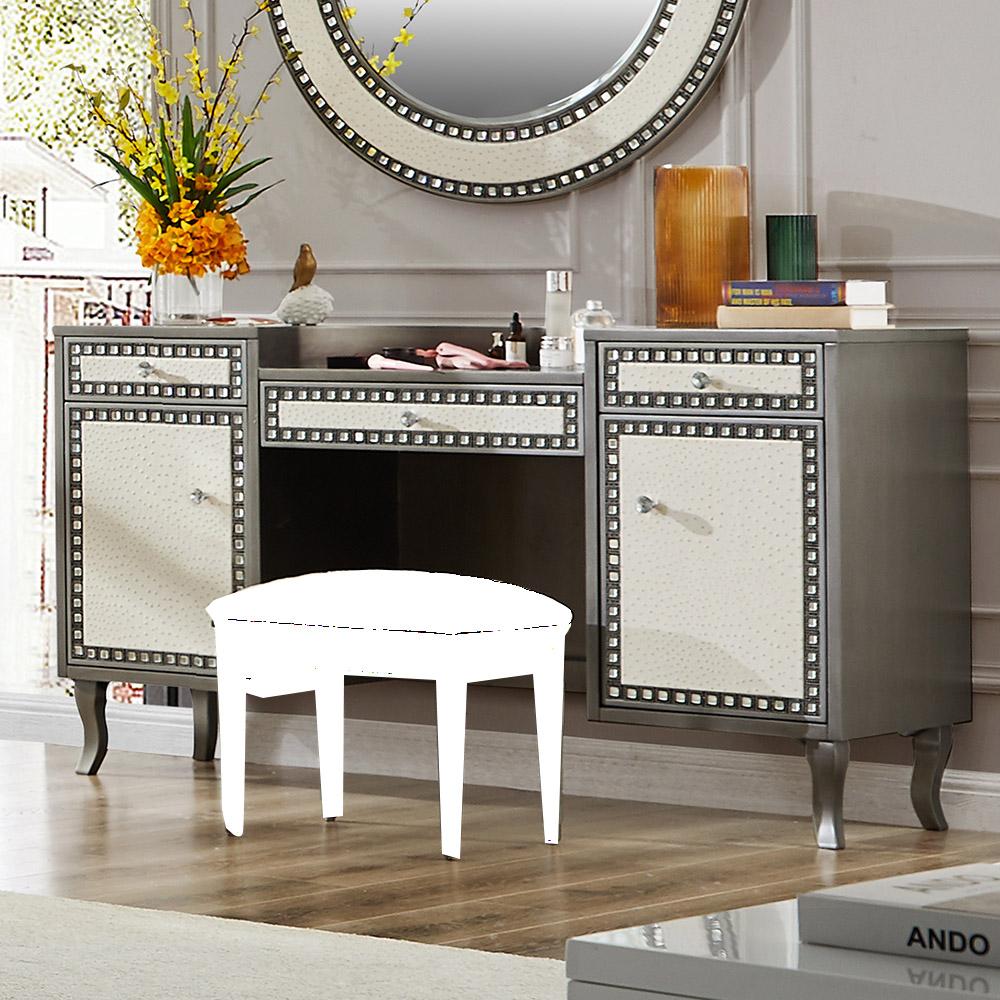

    
HD-EK60405PCSET Homey Design Furniture Panel Bedroom Set
