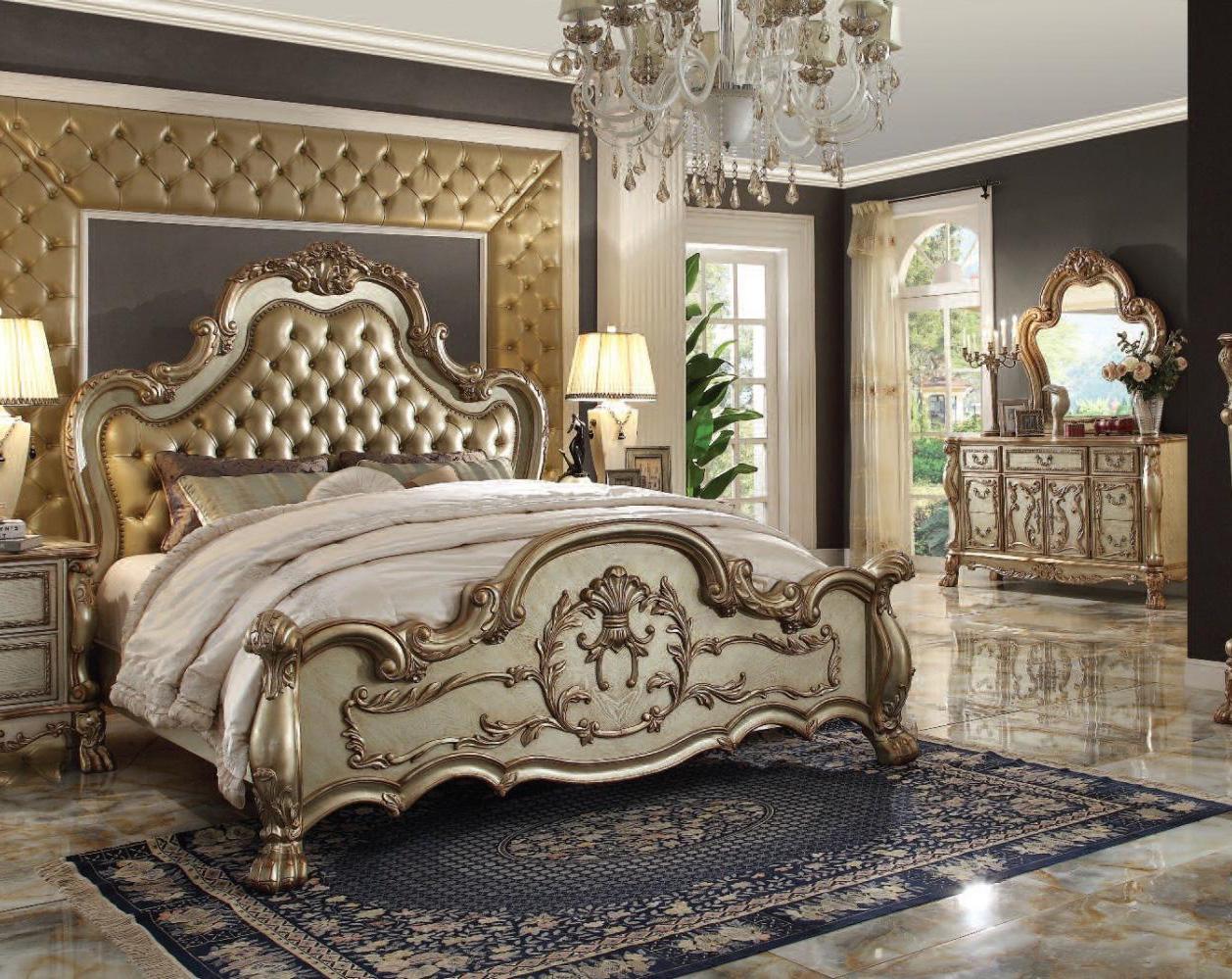 

    
Luxury Bone PU Gold Patina Perales  King Bedroom Set 3P Traditional Carved Wood
