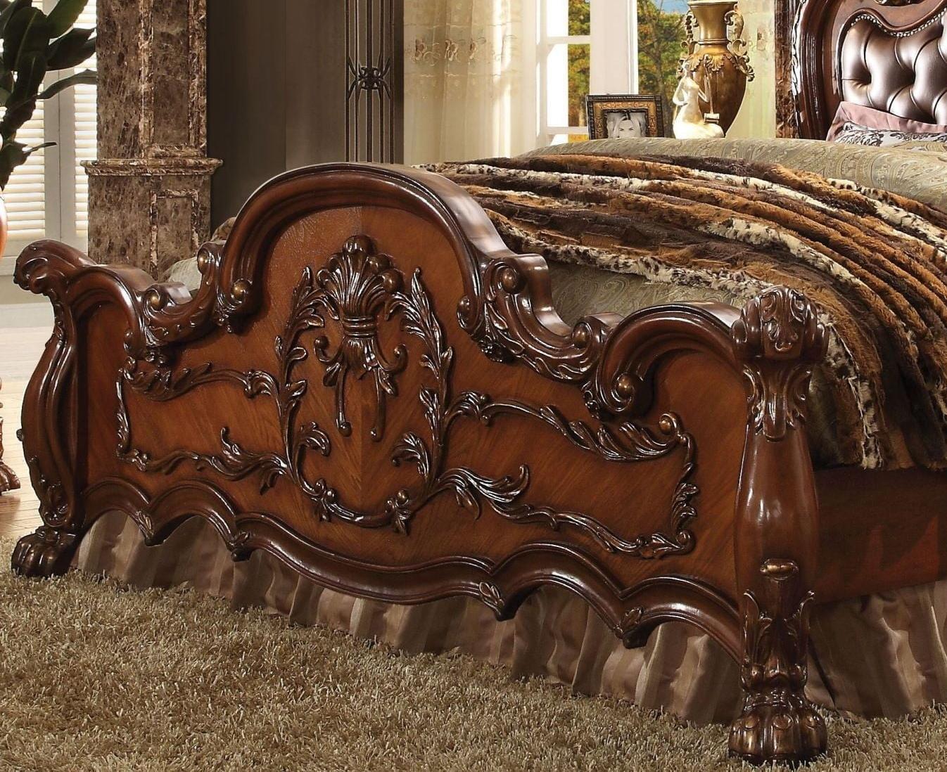 

    
 Order  Luxury Tufted PU Cherry Oak Perales King Bedroom Set 5 Traditional Carved Wood
