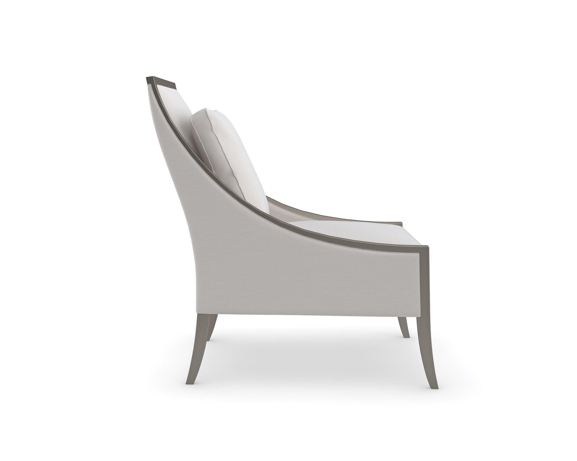 

        
Caracole A FINE LINE Arm Chairs Light Gray/Silver  662896040241
