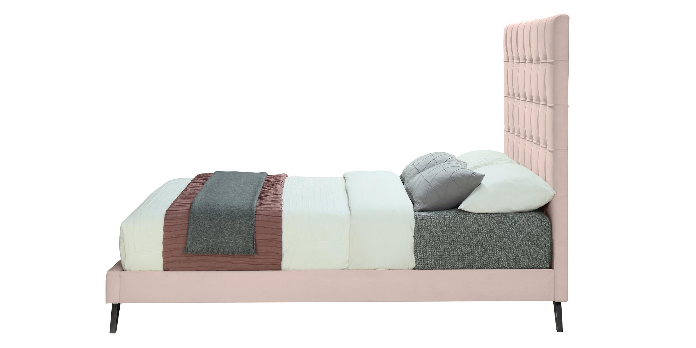 

        
Meridian Furniture ELLY Pink-K Platform Bed Espresso/Pink Fabric 753359804859
