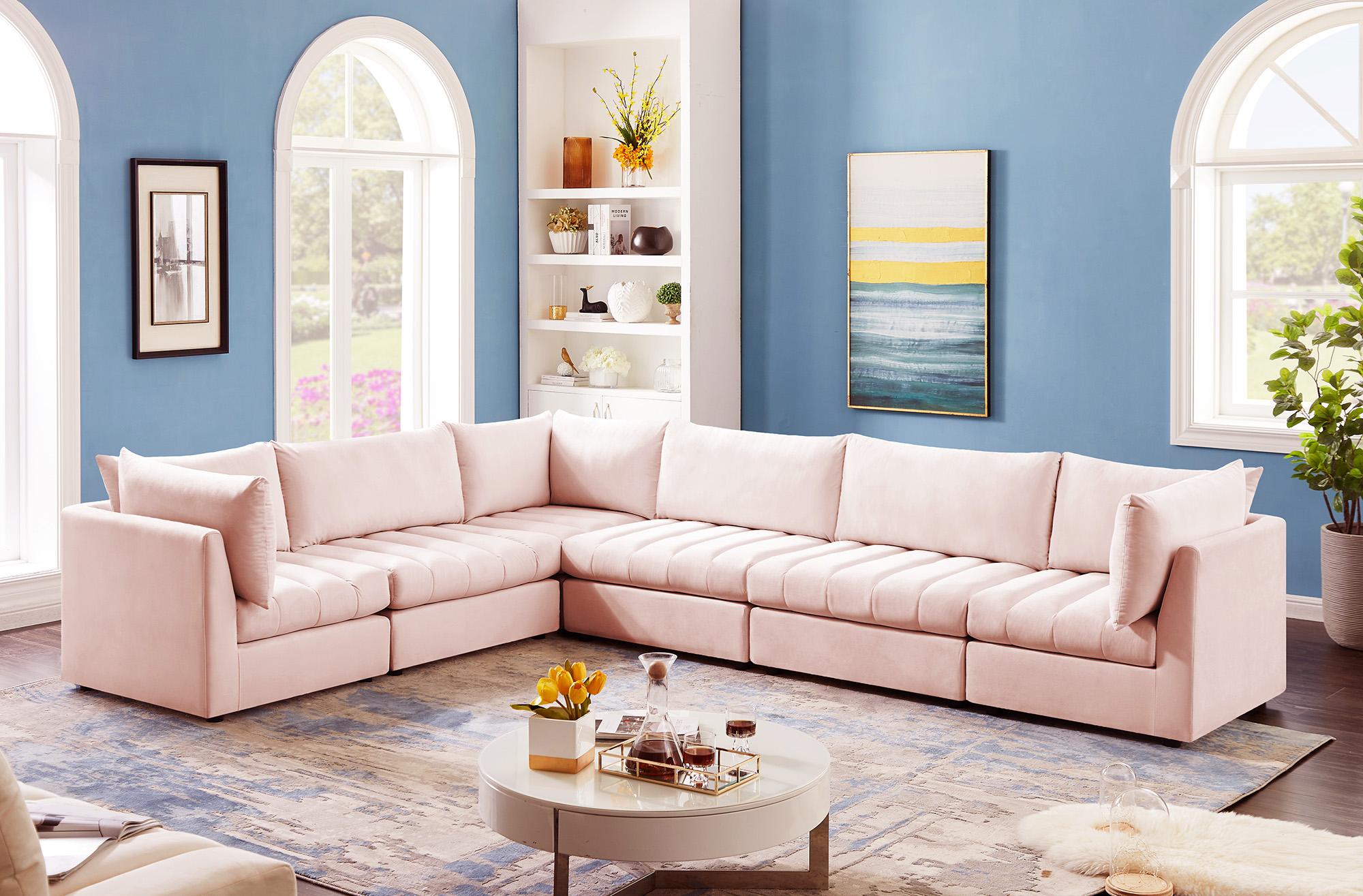 

        
Meridian Furniture JACOB 649Pink-Sec6A Modular Sectional Sofa Pink Velvet 94308259987
