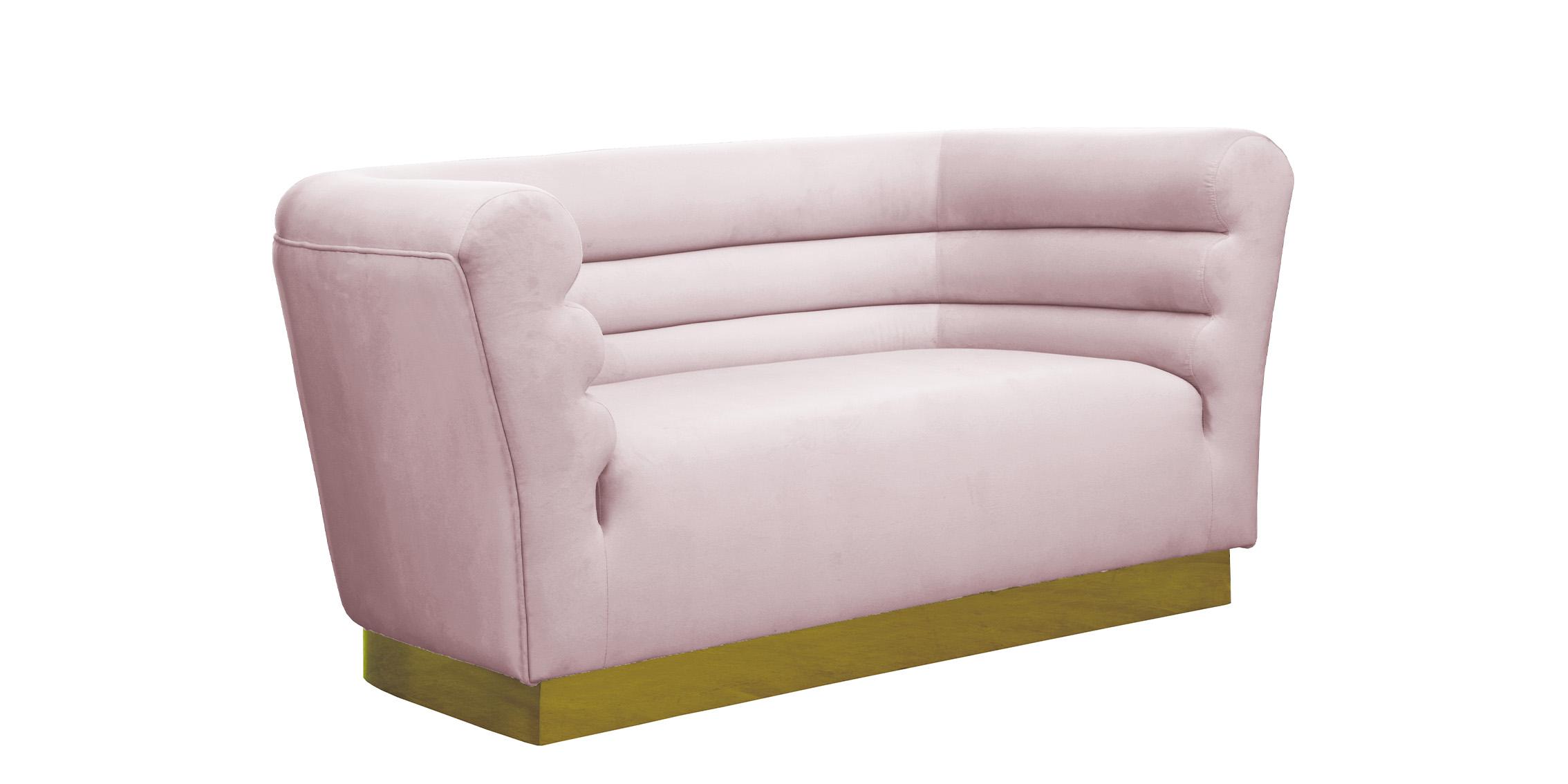 

    
Meridian Furniture BELLINI 669Pink Sofa Set Pink 669Pink-C-Set-3
