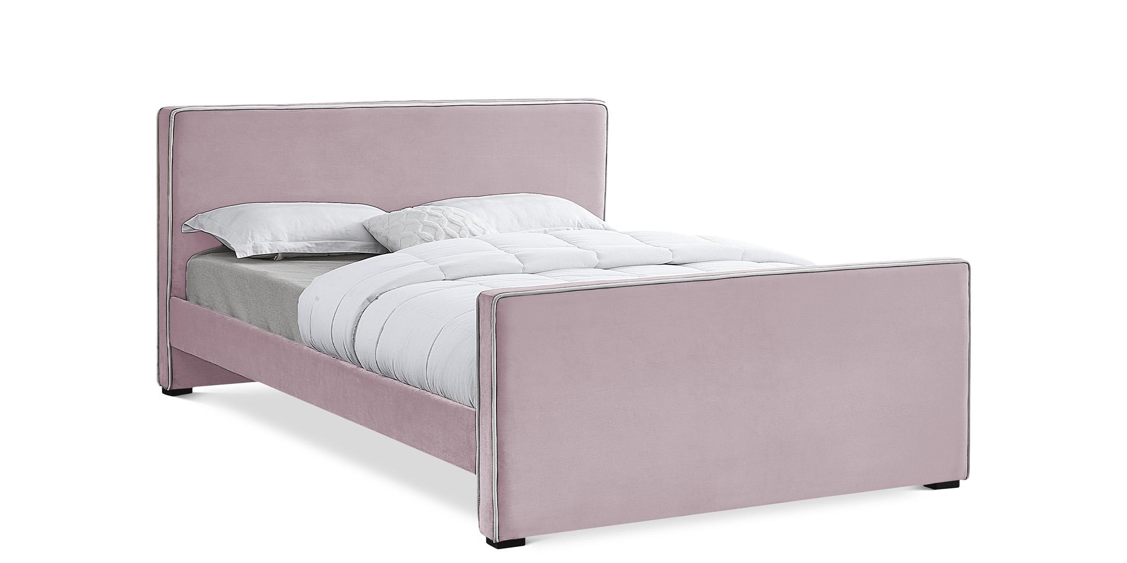 

    
Pink Velvet Full Bed DILLARD  DillardPink-F Meridian Contemporary Modern
