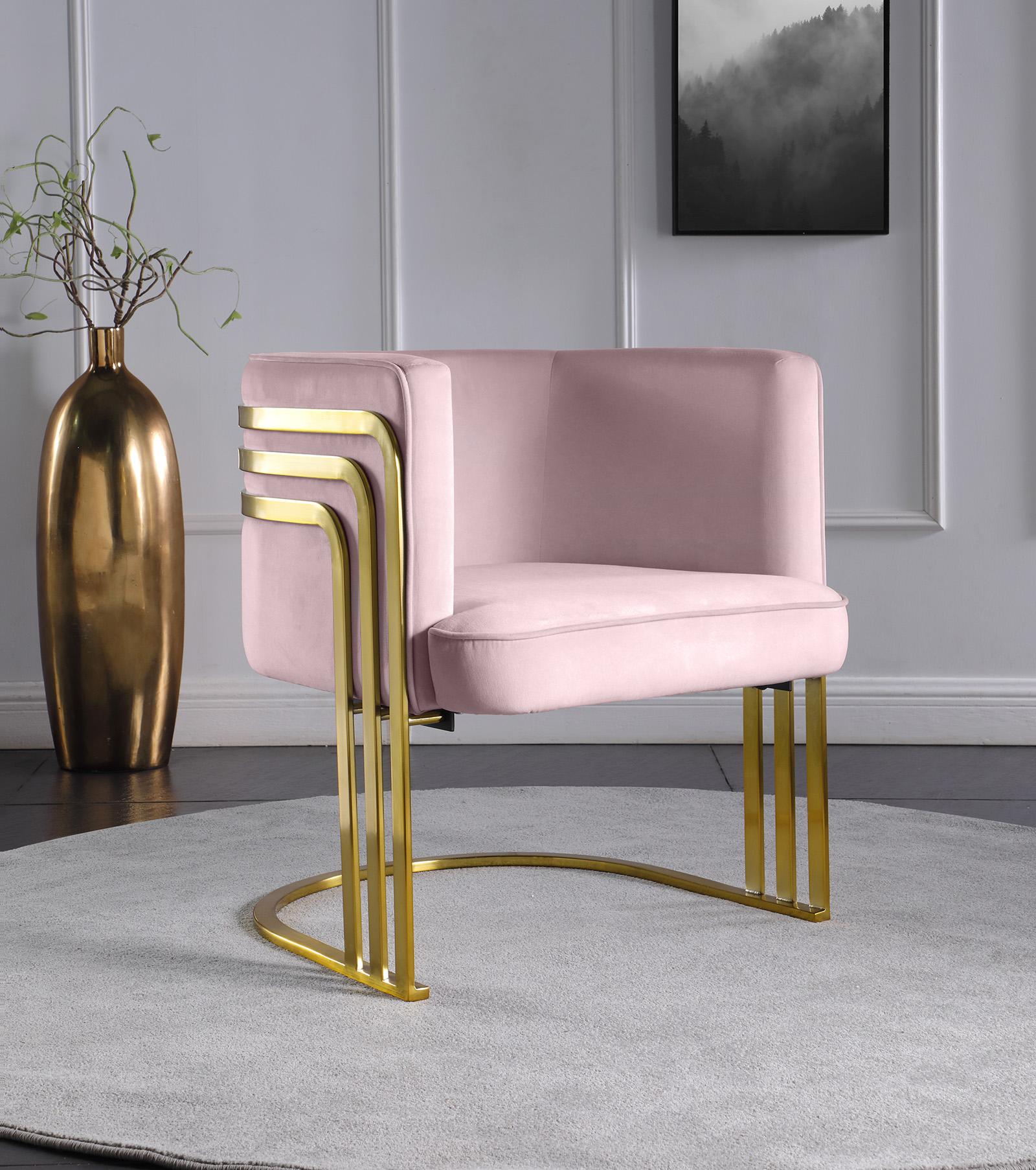 

    
Pink Velvet & Gold Accent Chair RAYS 533Pink Meridian Contemporary Modern
