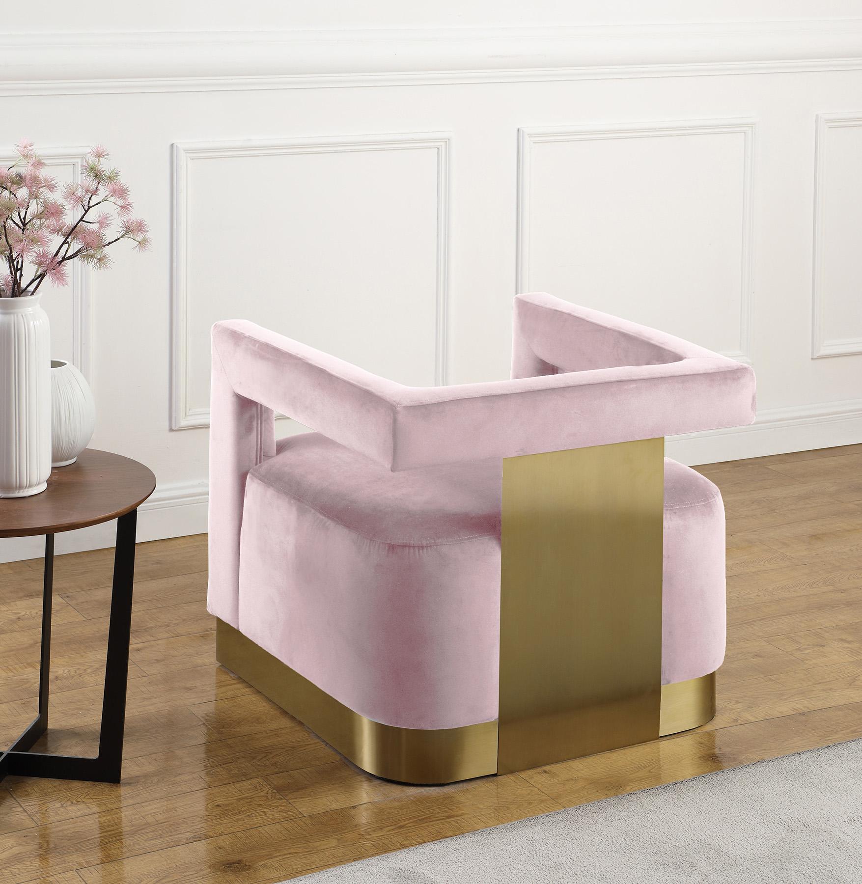 

        
Meridian Furniture ARMANI 597Pink Arm Chair Set Pink/Gold Velvet 704831406313
