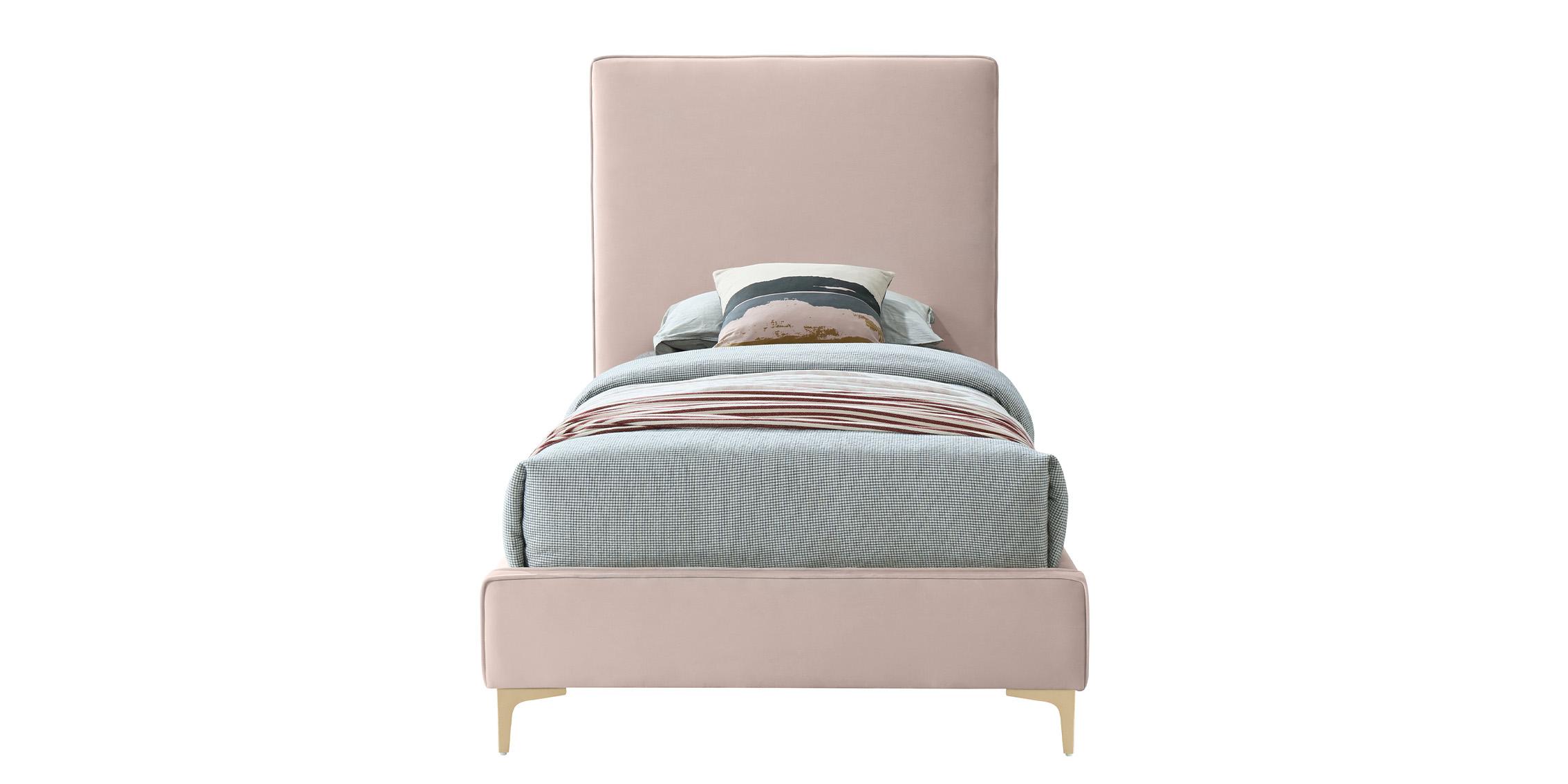 

        
Meridian Furniture GERI GeriPink-T Platform Bed Pink Fabric 753359804170
