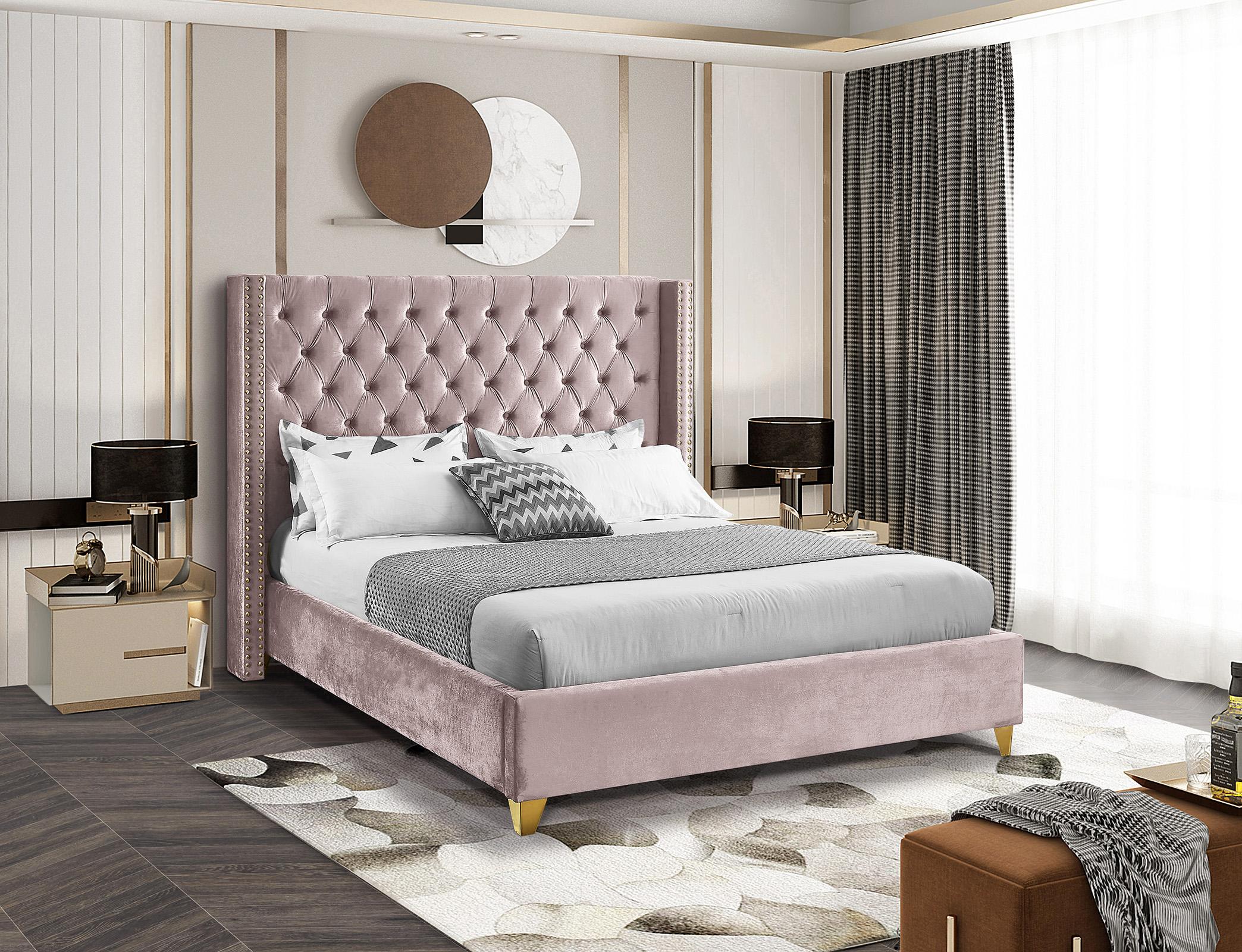 

    
Meridian Furniture BAROLO Pink-F Platform Bed Pink BaroloPink-F
