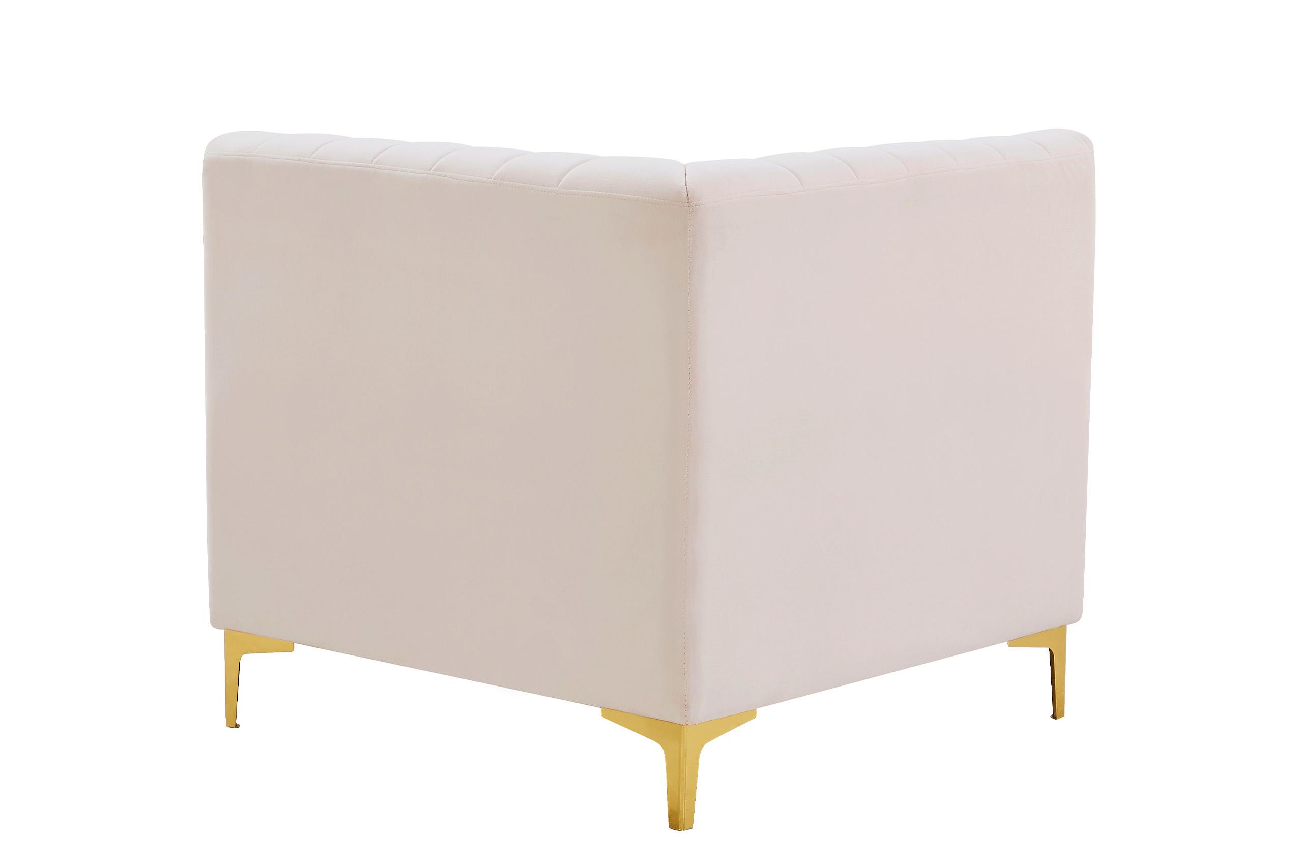 

        
Meridian Furniture ALINA 604Pink-Corner Corner chair Pink Velvet 94308256788
