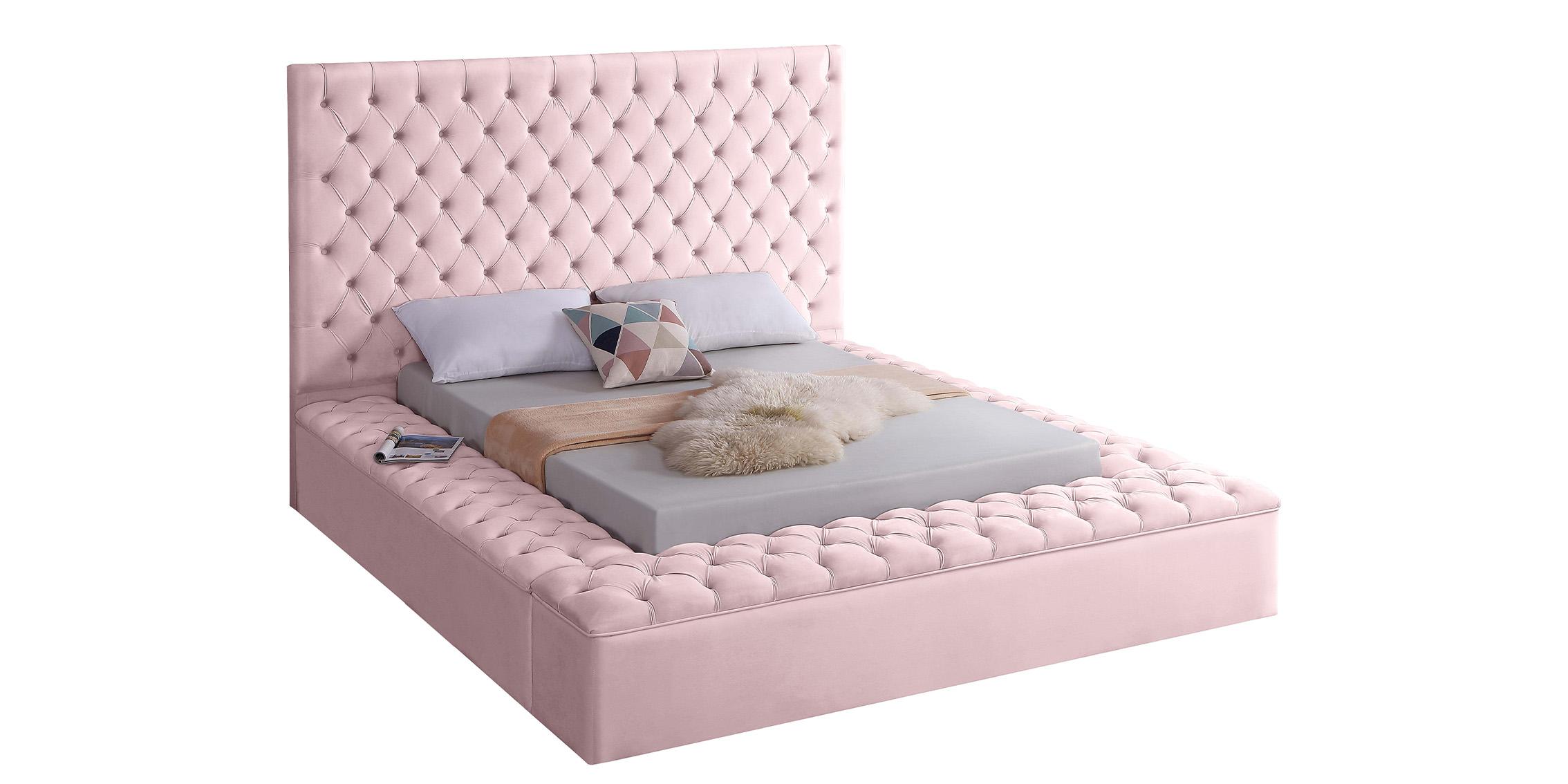 

    
Pink Velvet Tufted Storage Queen Bed BLISS Meridian Contemporary Modern
