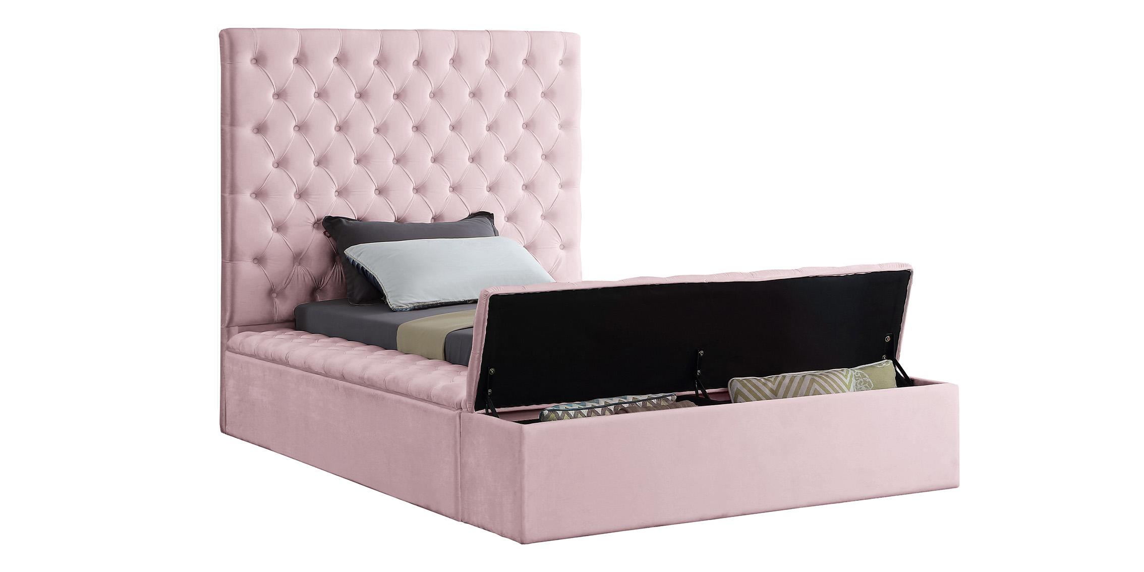 

        
Meridian Furniture BLISS Pink-T Storage Bed Pink Velvet 704831404203
