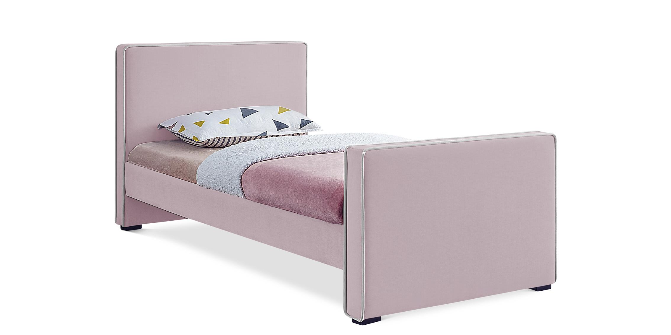Contemporary, Modern Platform Bed DILLARD DillardPink-T DillardPink-T in Pink Velvet